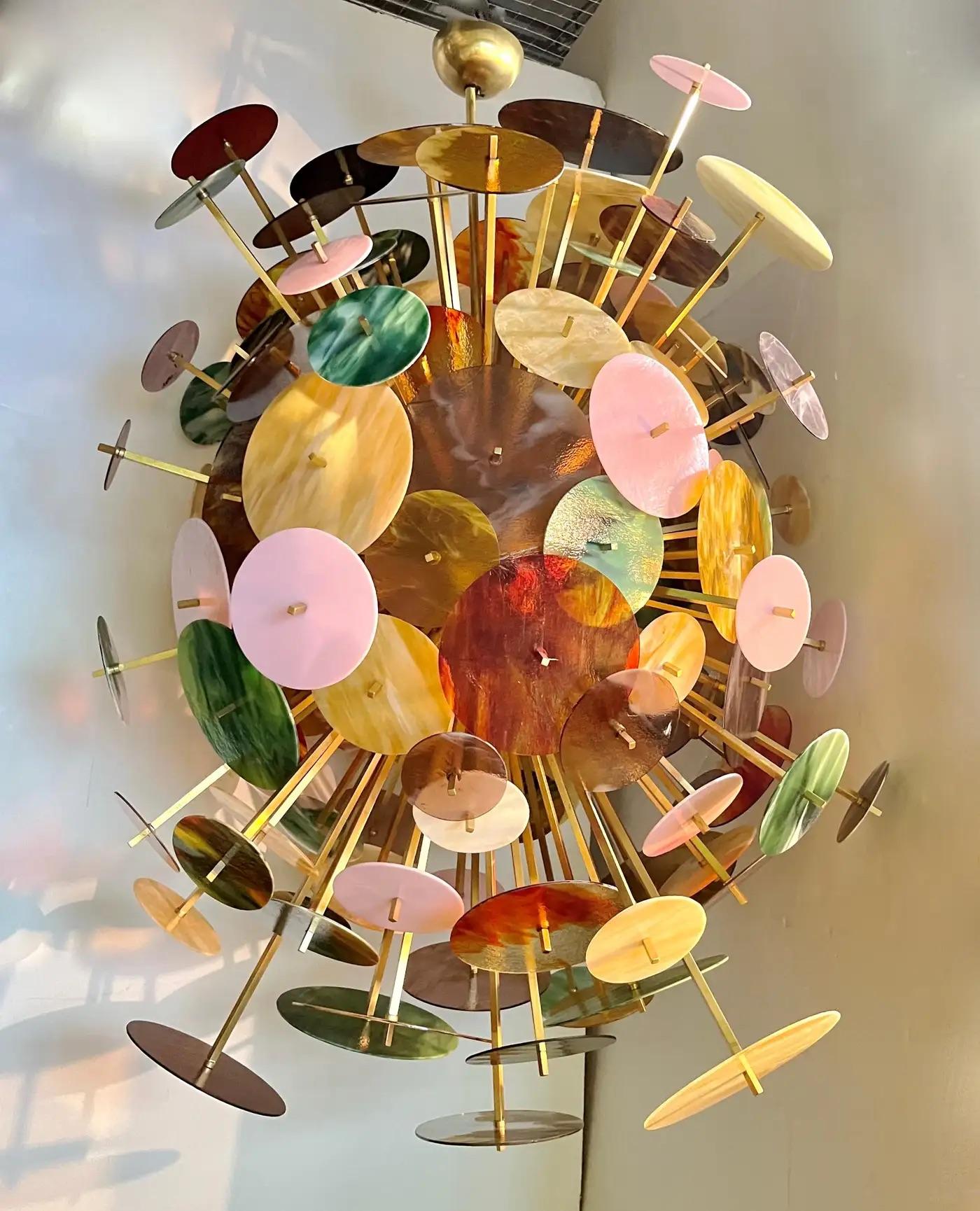 Italienische Monumental Gold Rosa Grün Murano Glas Oval Bronze Sputnik Kronleuchter im Angebot 7