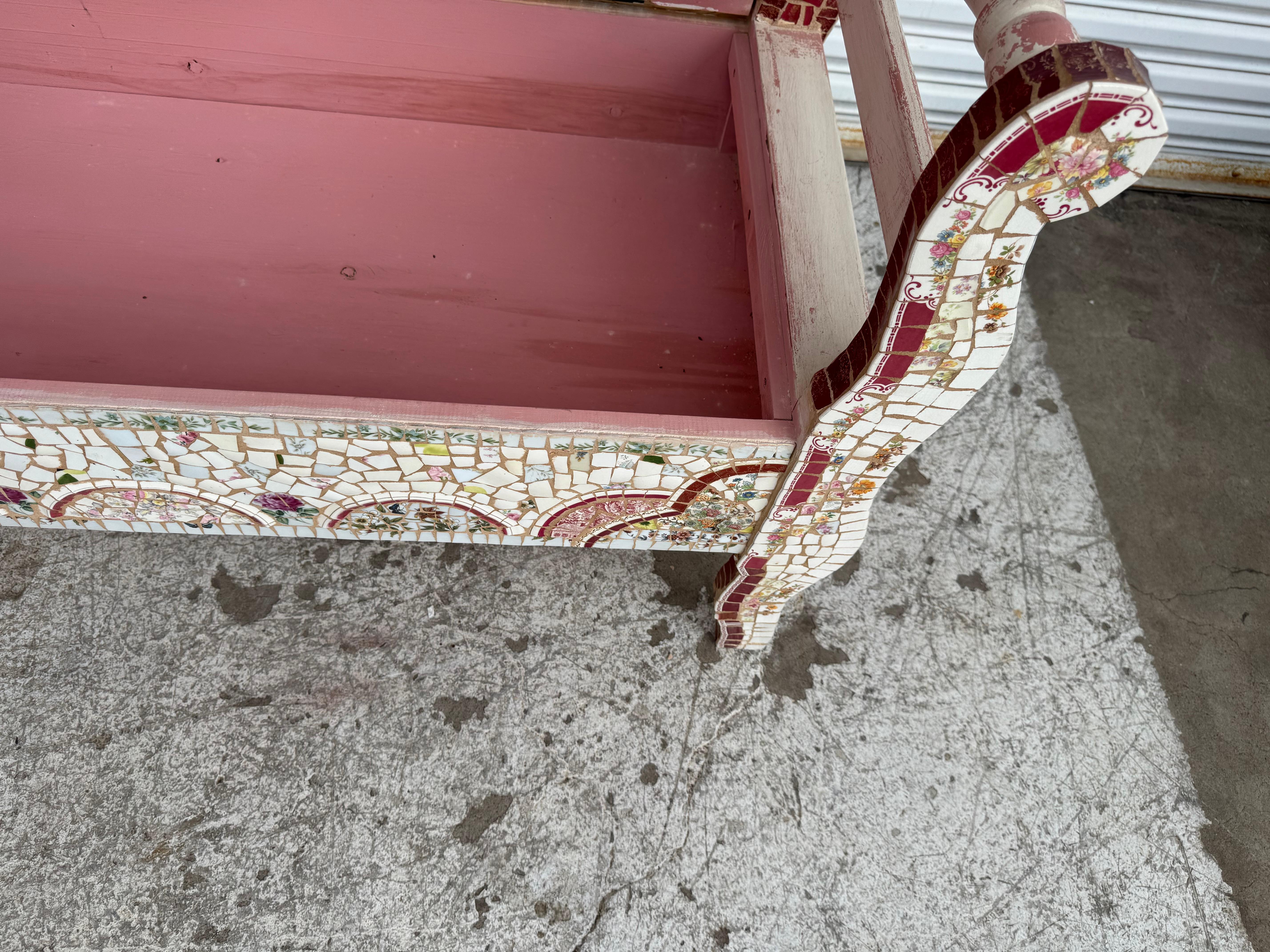 Banc en bois mosaïque italien avec siège de rangement en vente 2