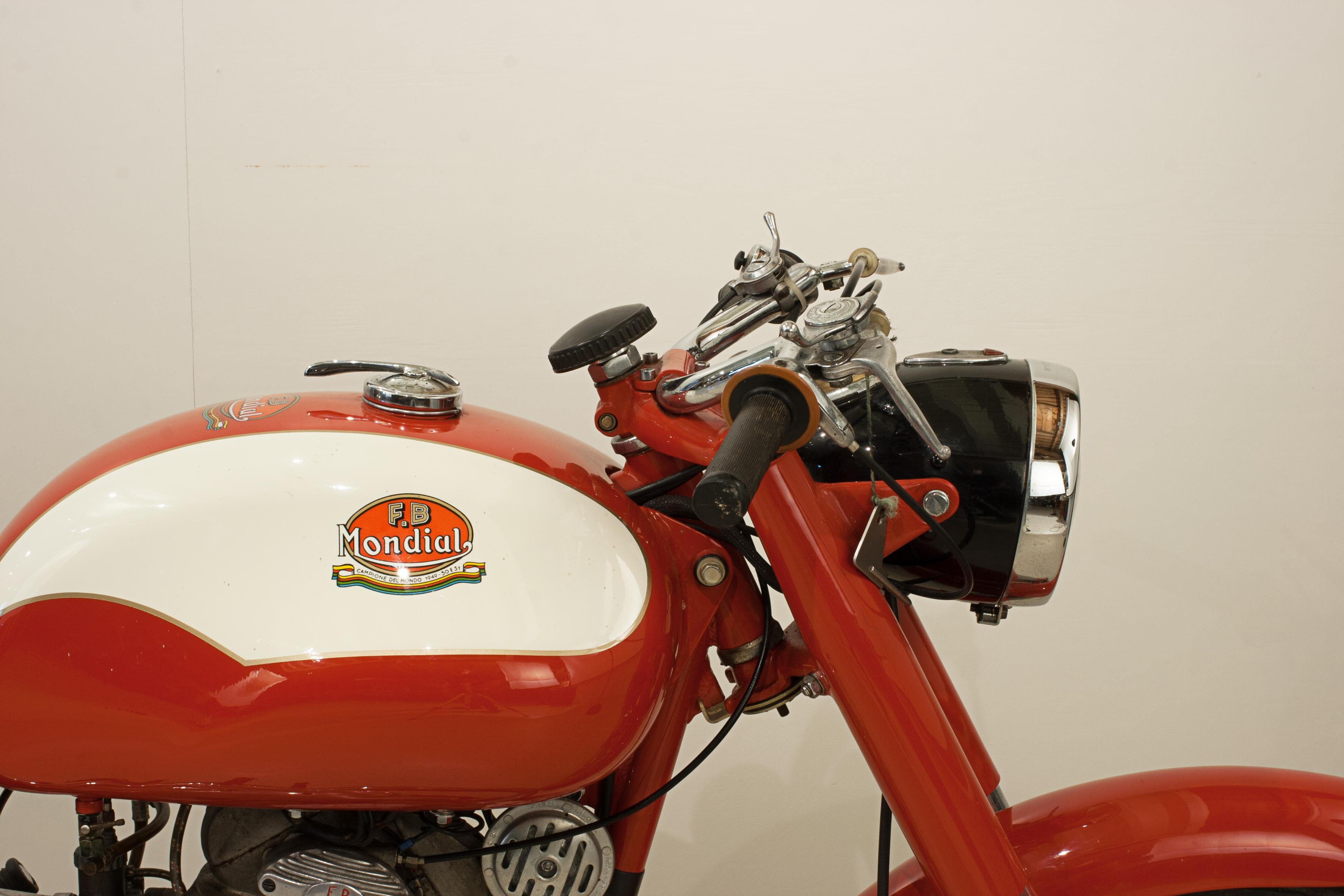 Italienisches Motorrad, Mondial 1960 Sprint, Classic-Motorrad. im Angebot 1