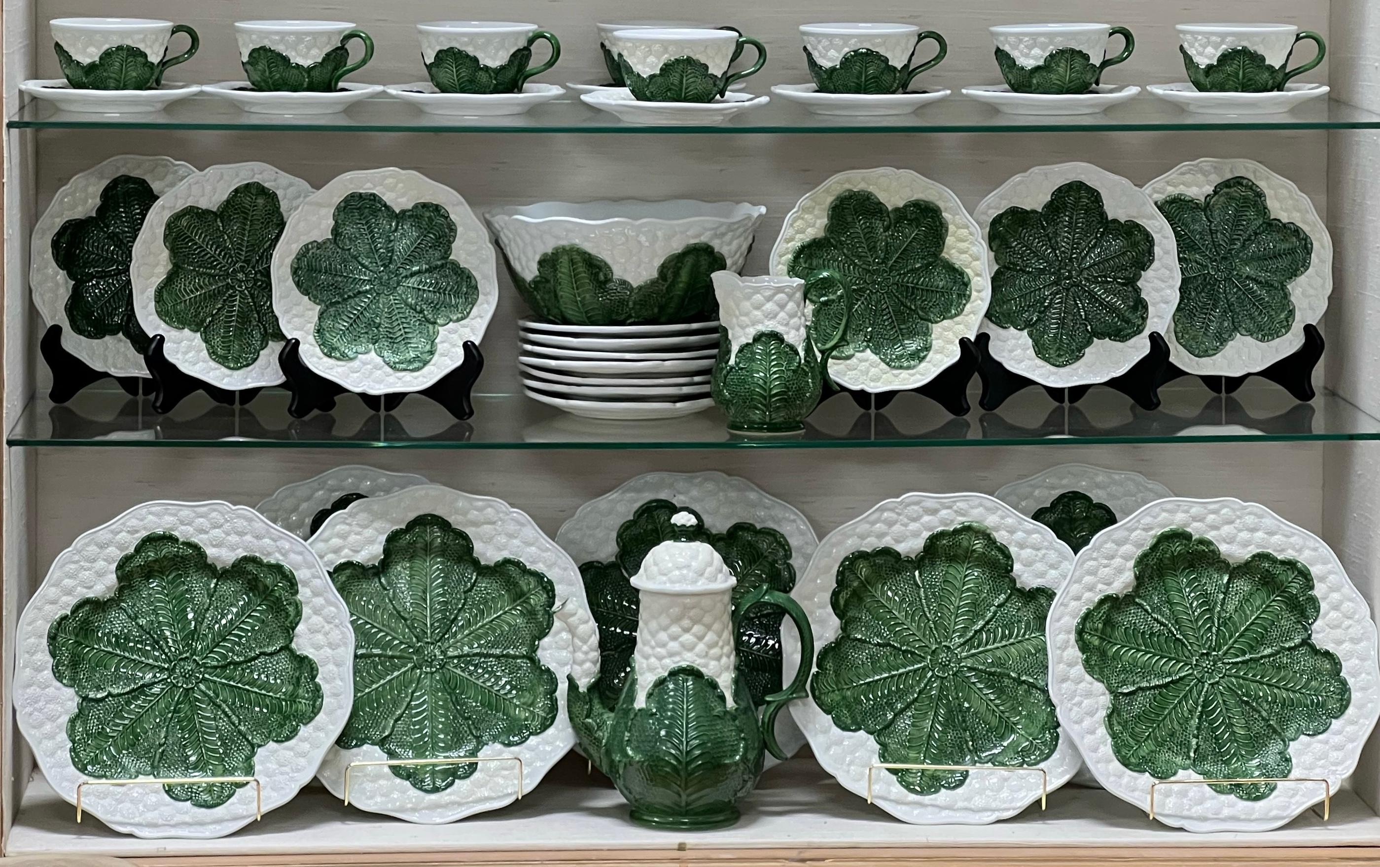 Italian Mottahedeh Cauliflower Majolica Cabbage Leaf Set - Plates, Pitcher , Bowl 5