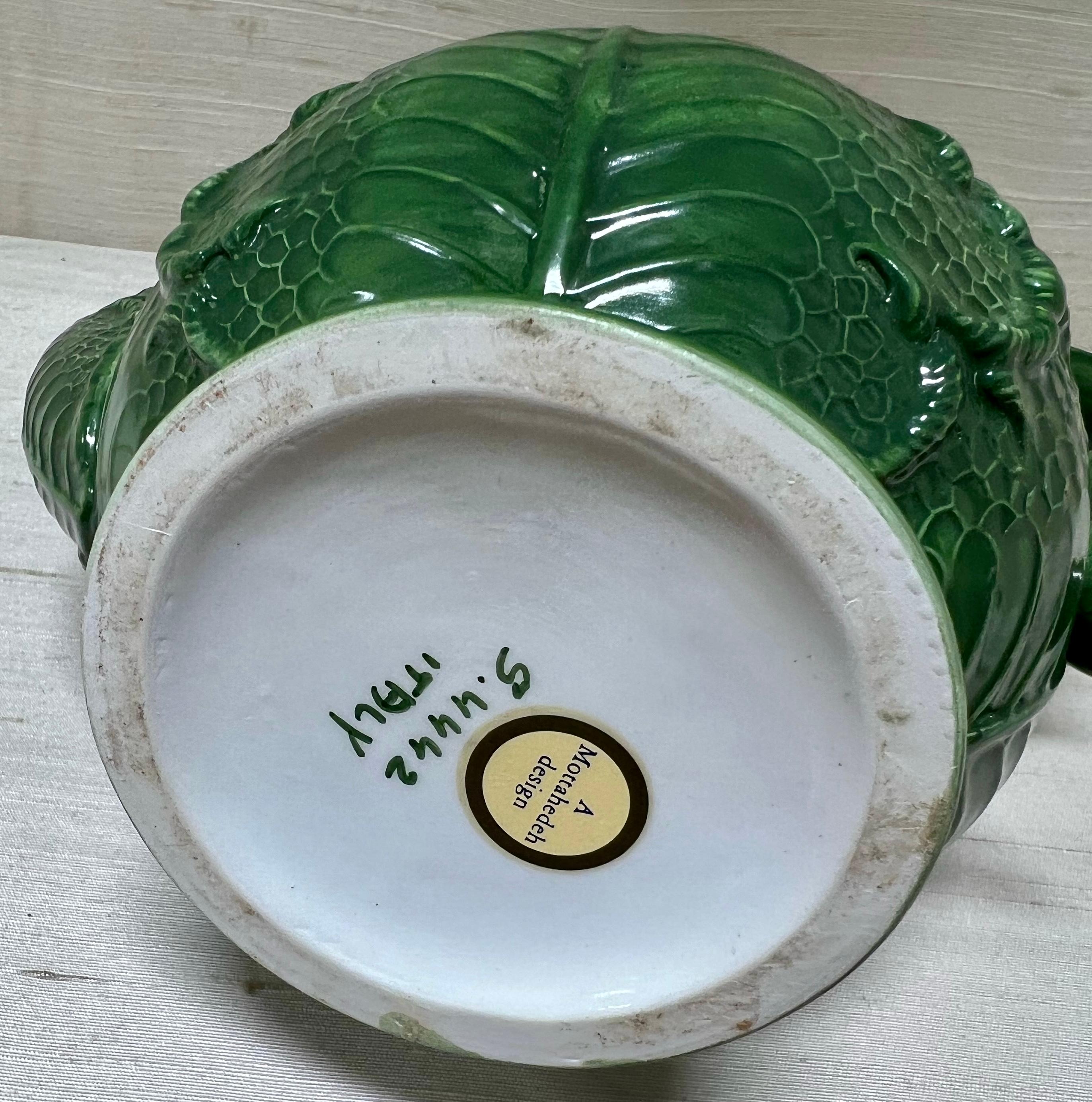 Italian Mottahedeh Cauliflower Majolica Cabbage Leaf Set - Plates, Pitcher , Bowl In Good Condition In Kennesaw, GA