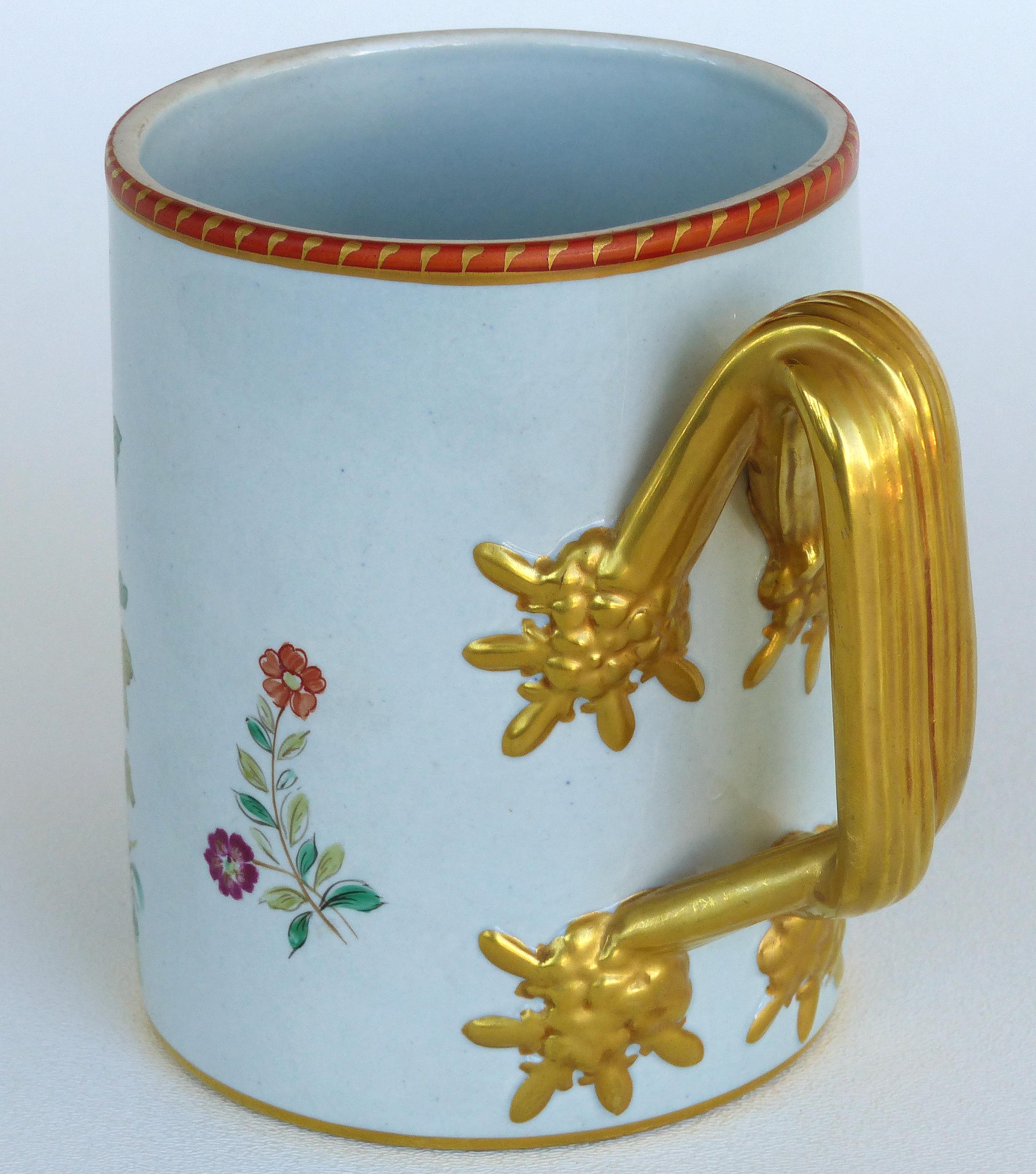 Gilt Italian Mottahedeh Reproduction of Lowestoft Fine Quality 18th Century Mug