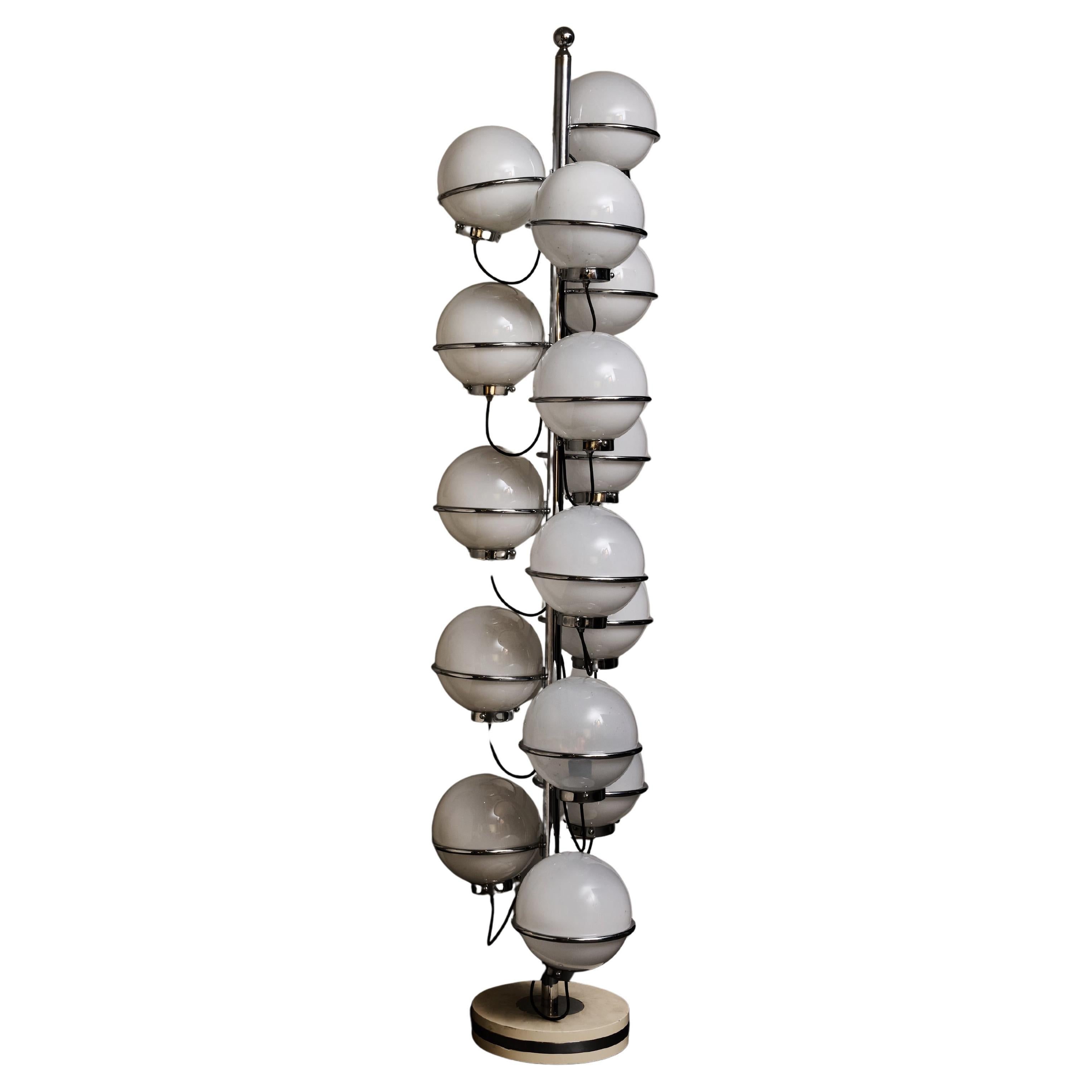 Lampadaire sculptural italien multiglobes