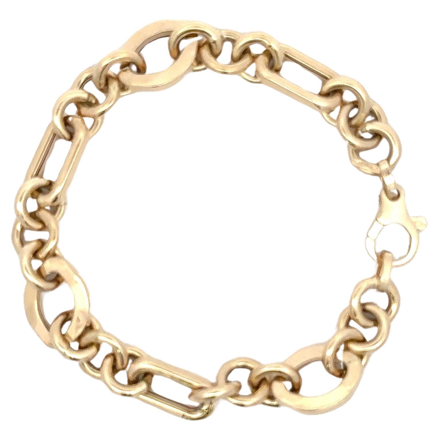 Italian Multi Link Bracelet 14 Karat Yellow Gold 9.7 Grams In New Condition For Sale In New York, NY