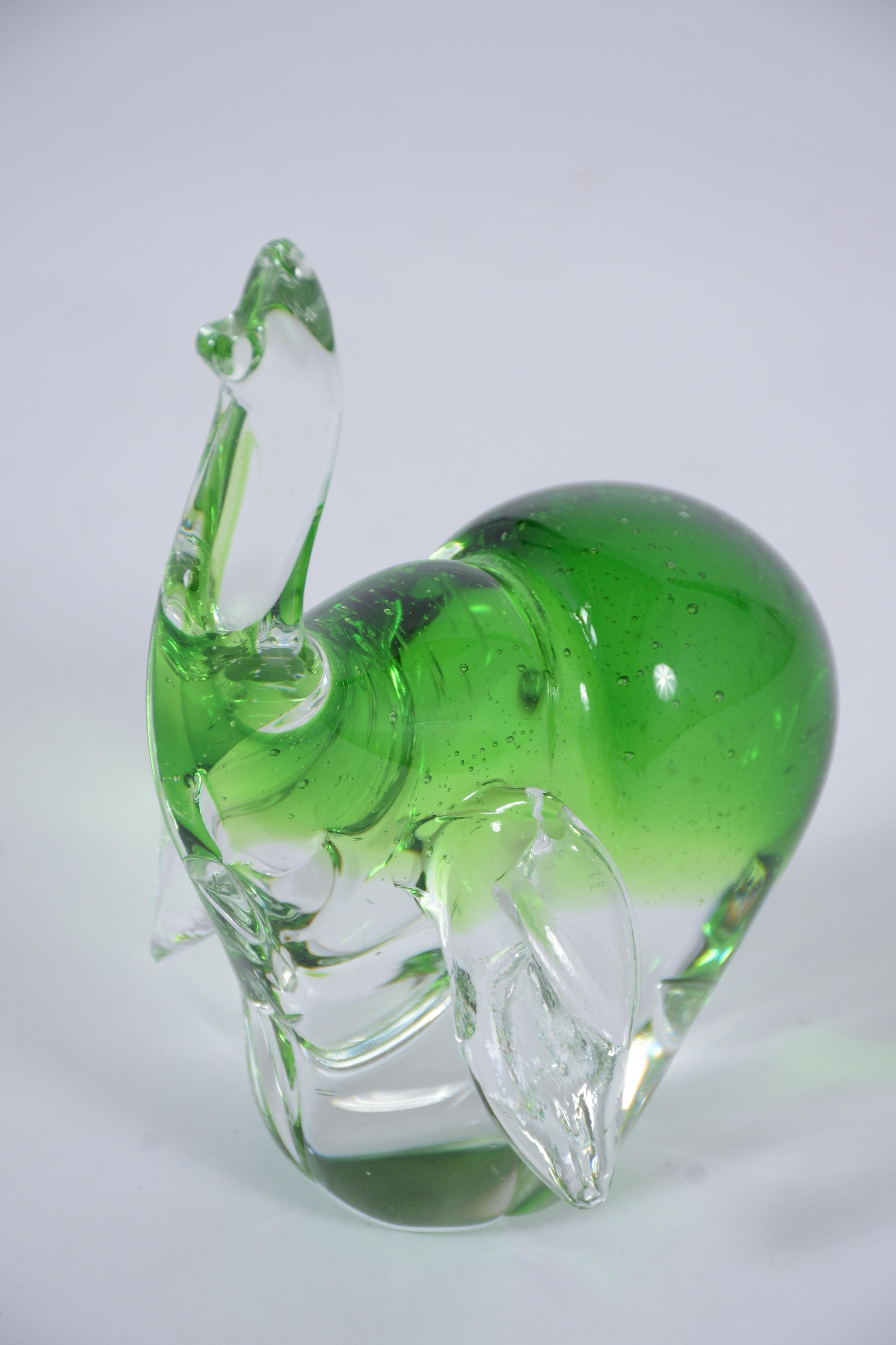 Italian Glass Murano Style Elephant In Good Condition For Sale In Los Angeles, CA