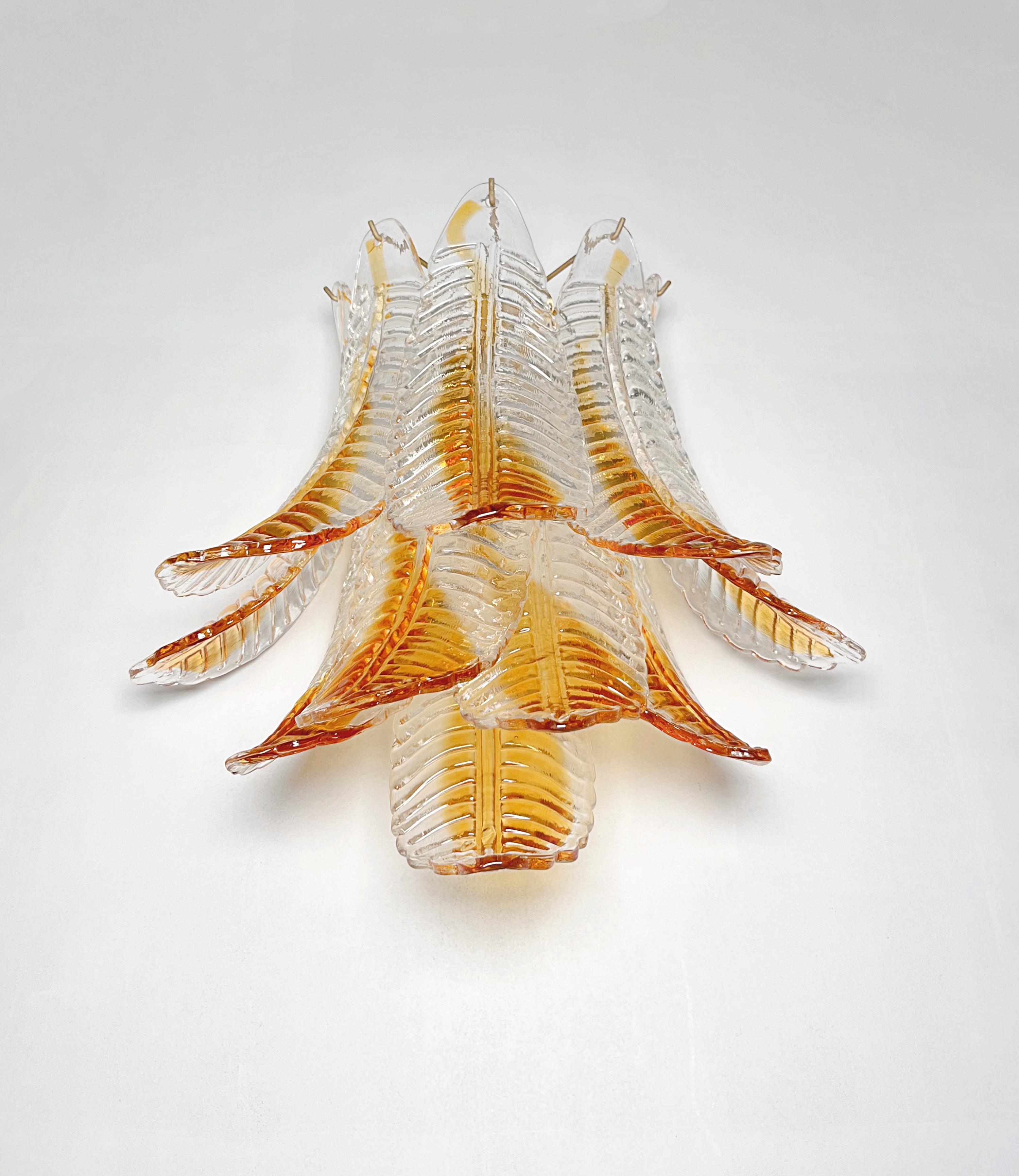 Apliques de cristal Felci de Murano italiano tinte ámbar en venta 2