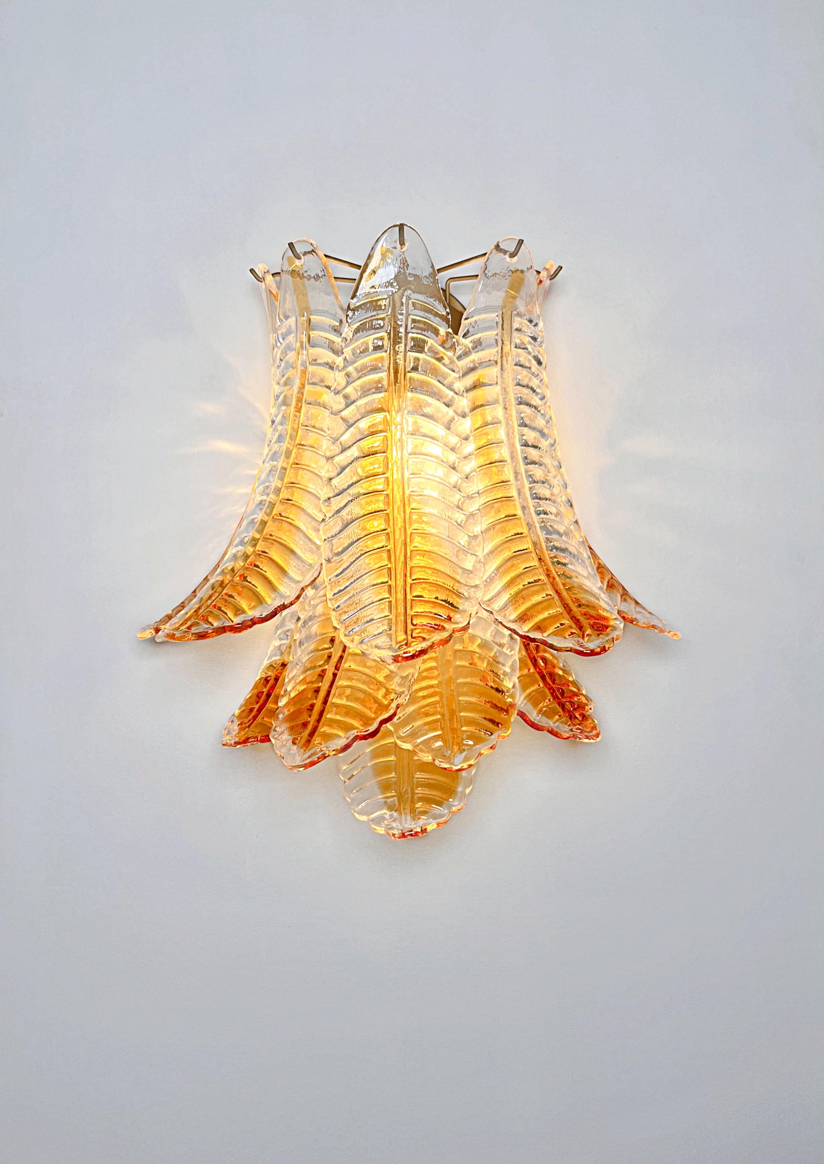 Apliques de cristal Felci de Murano italiano tinte ámbar en venta 7