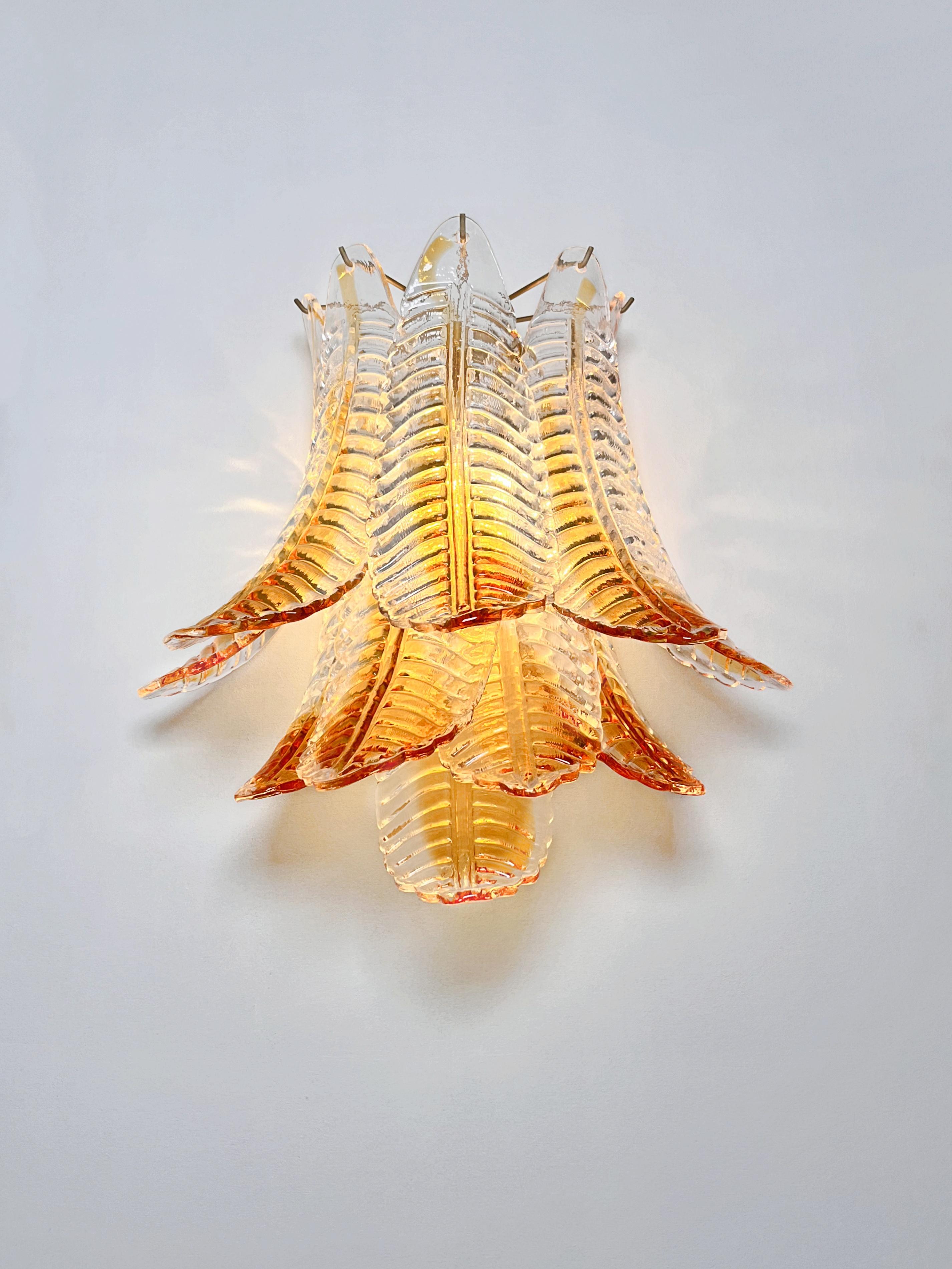 Apliques de cristal Felci de Murano italiano tinte ámbar en venta 8