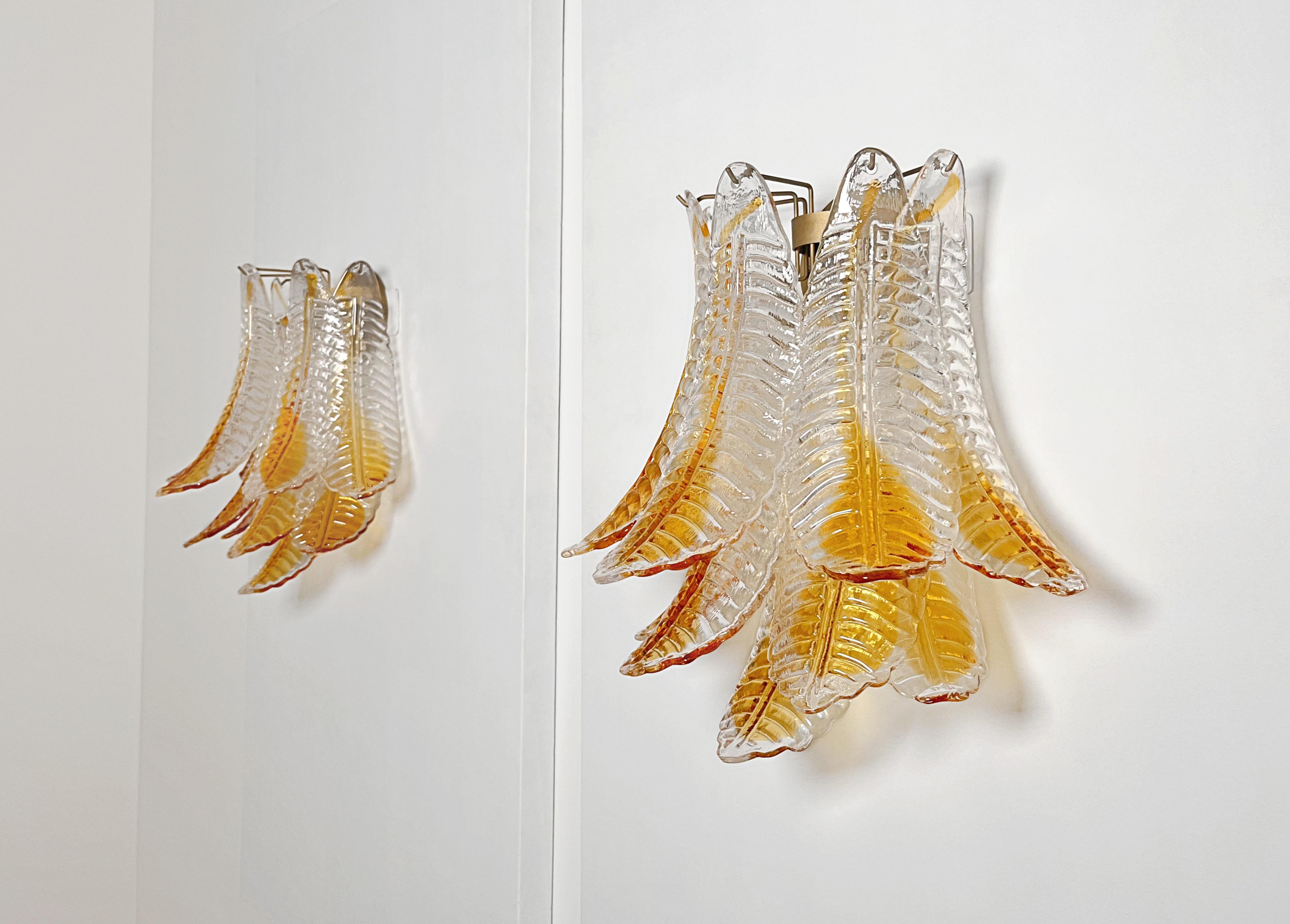Apliques de cristal Felci de Murano italiano tinte ámbar en Bueno estado para la venta en Gaiarine Frazione Francenigo (TV), IT
