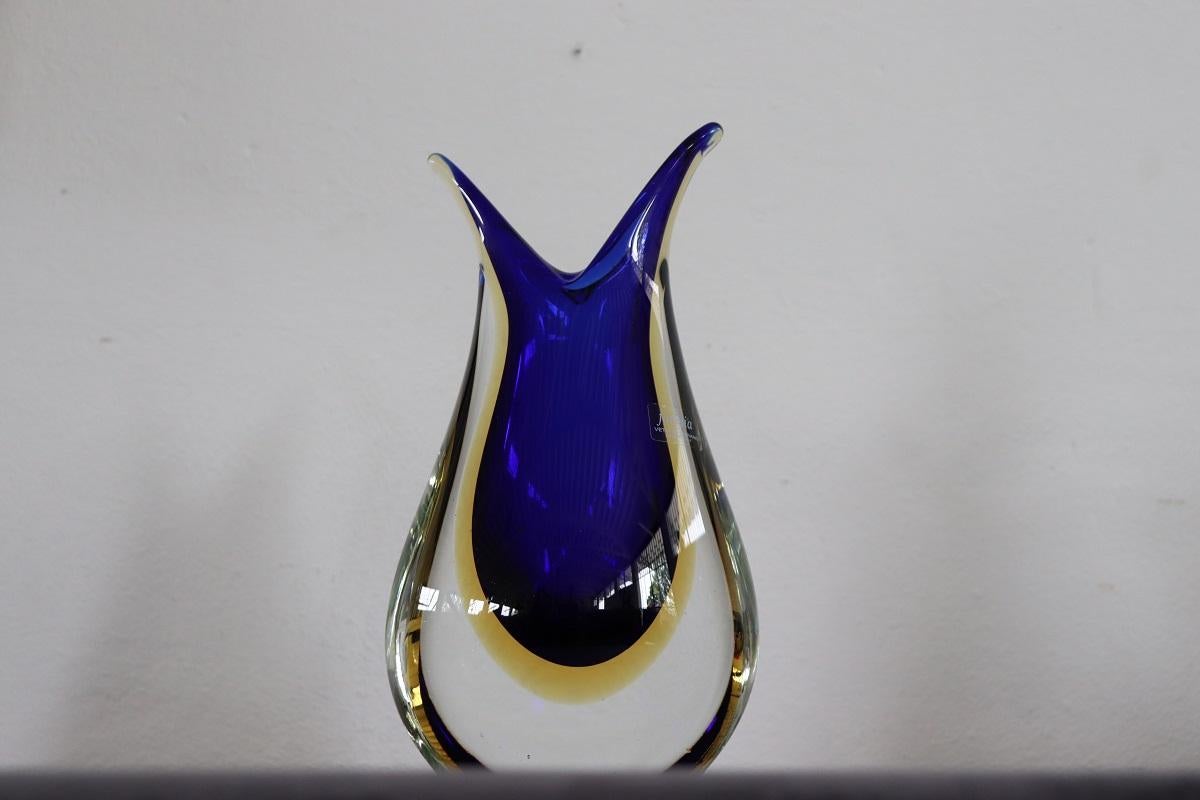 Italian Murano Art Glass Blue and Yellow Vase 1970s with Original Label For Sale 10