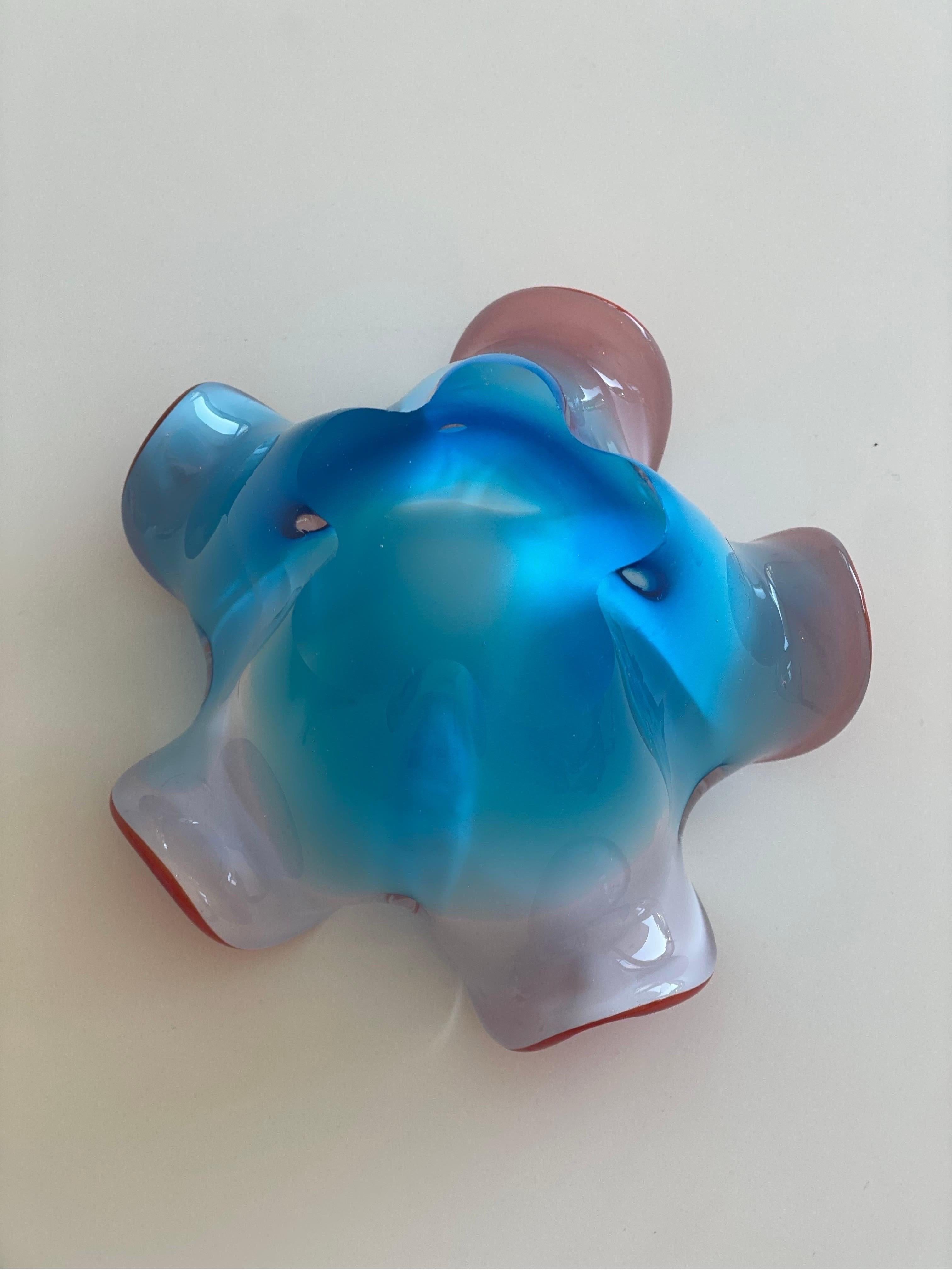 Cuenco italiano de cristal artístico de Murano, años 60 Italiano en venta