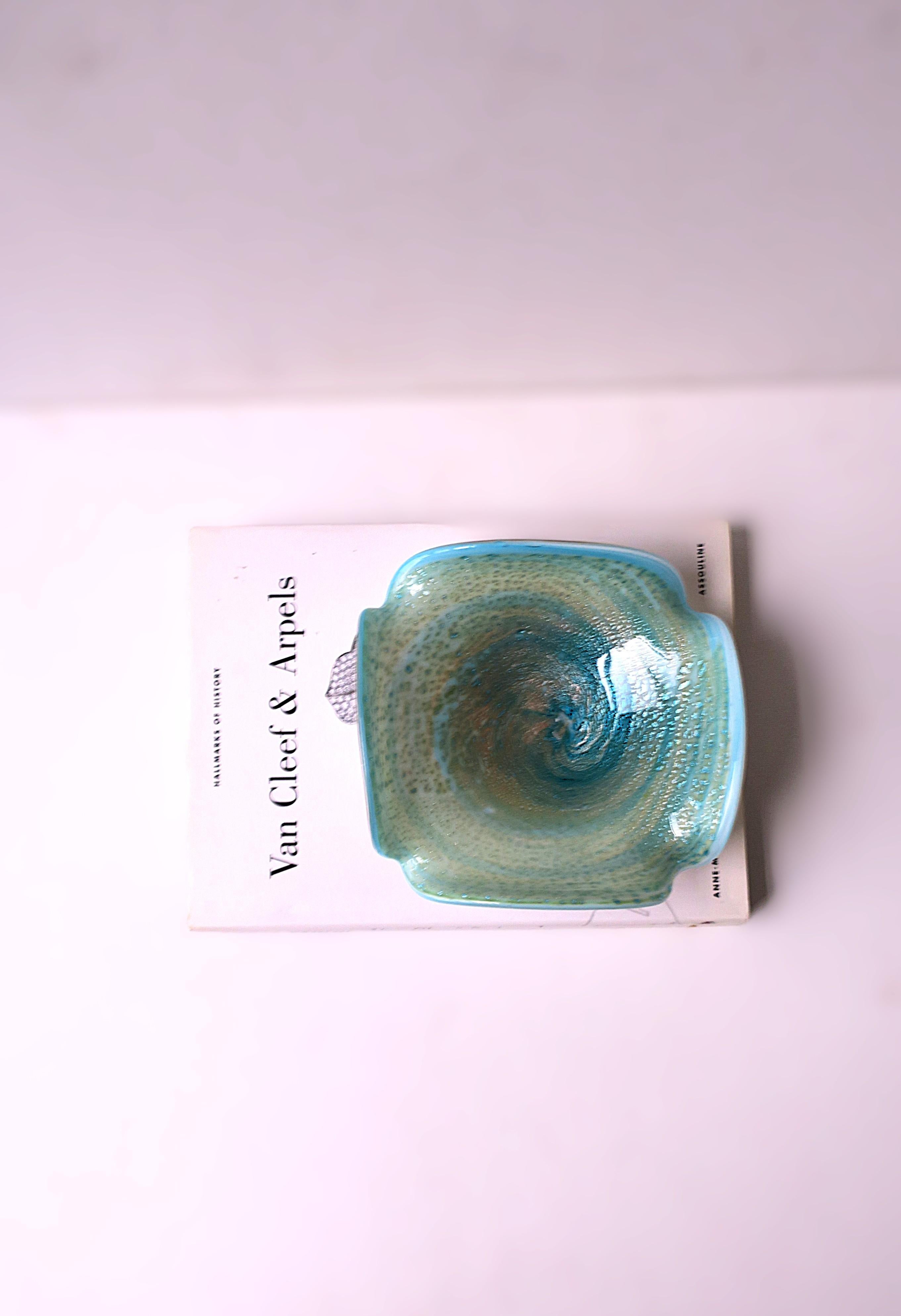 Italian Murano Art Glass Bowl For Sale 3