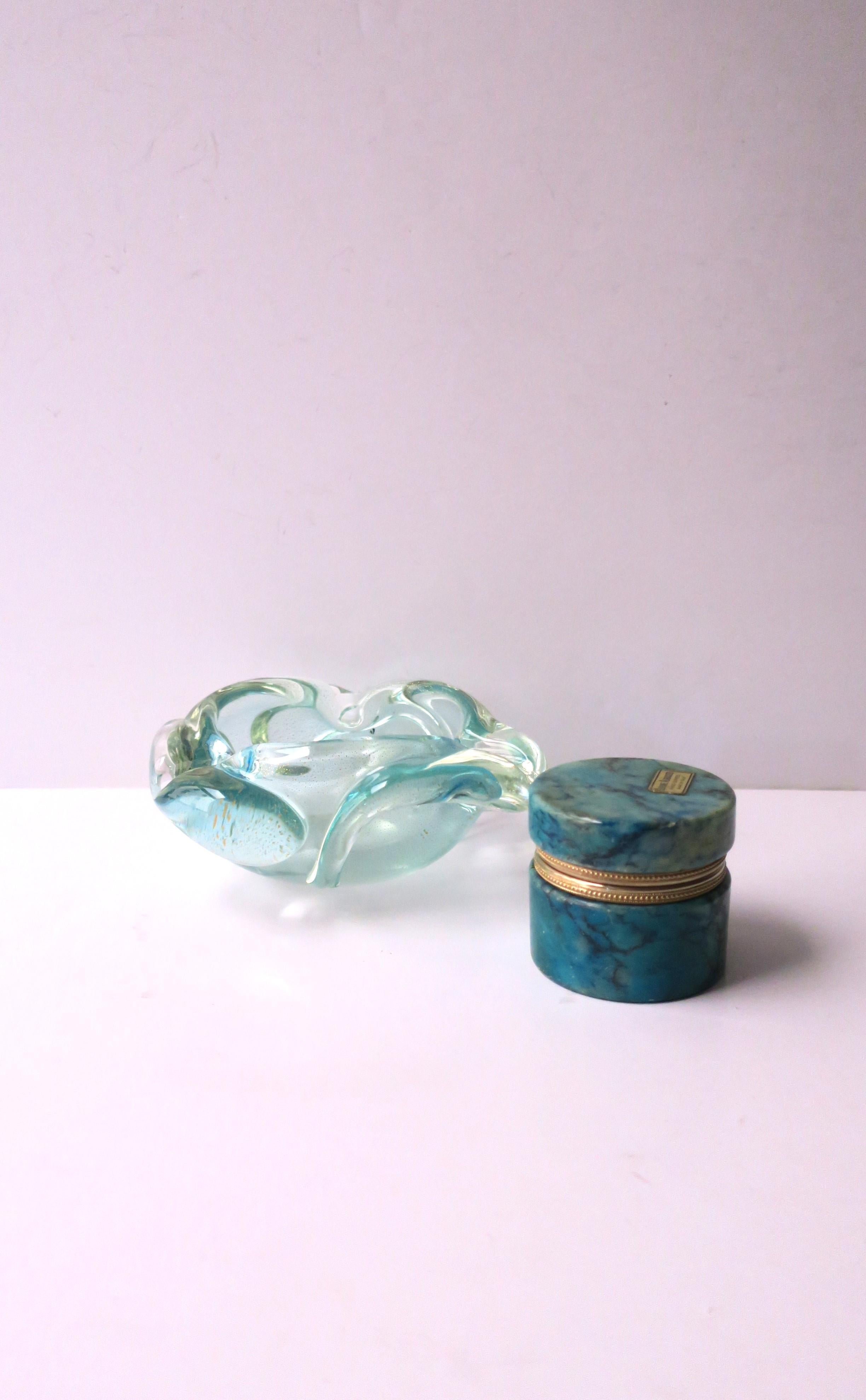 Mid-Century Modern Italian Murano Art Glass Bowl Seguso Style For Sale