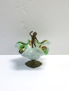 Italian Murano Art Glass Bowl, circa 1960s