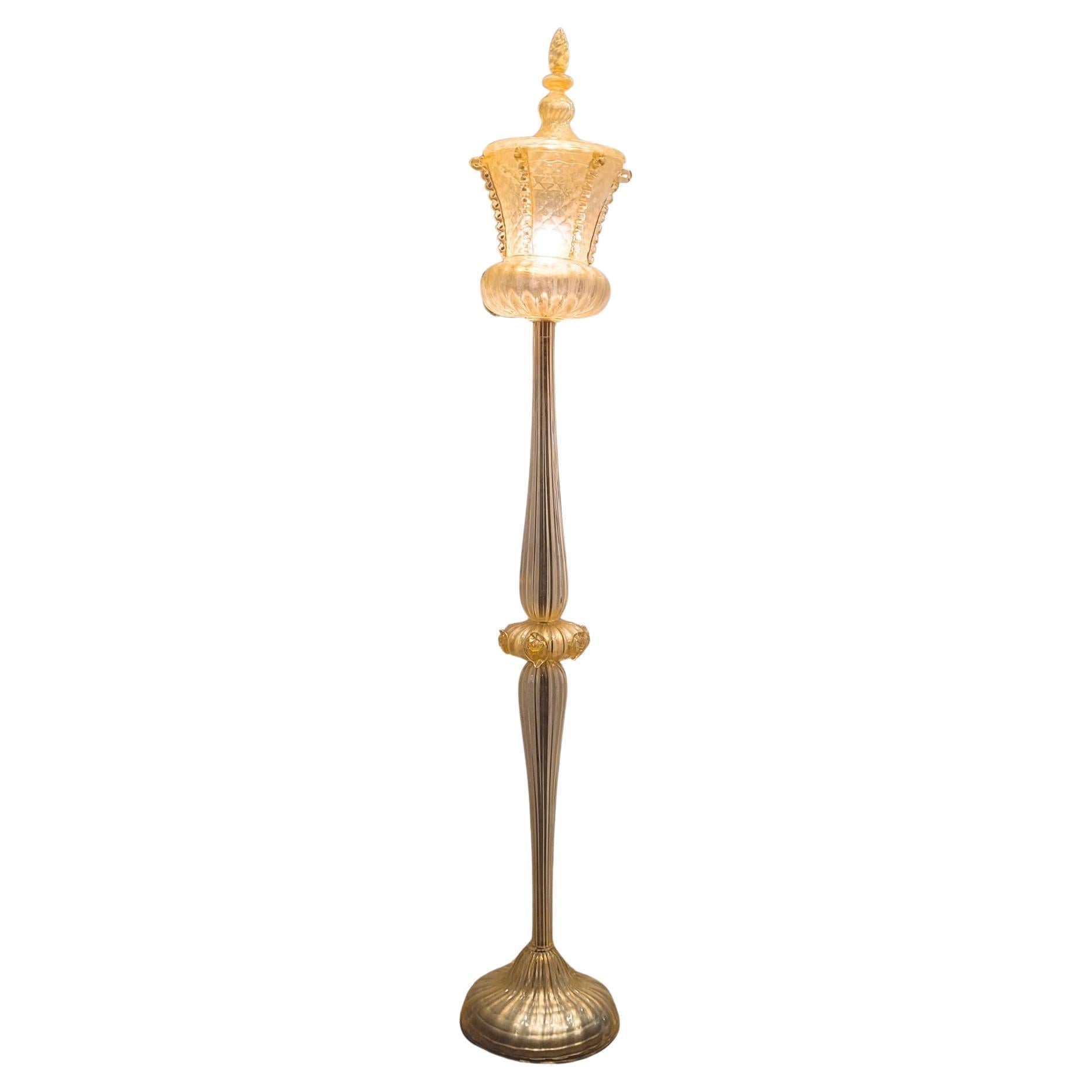 Lámpara de pie italiana de cristal de Murano, cristal dorado diseñada por Barovier & Toso en venta