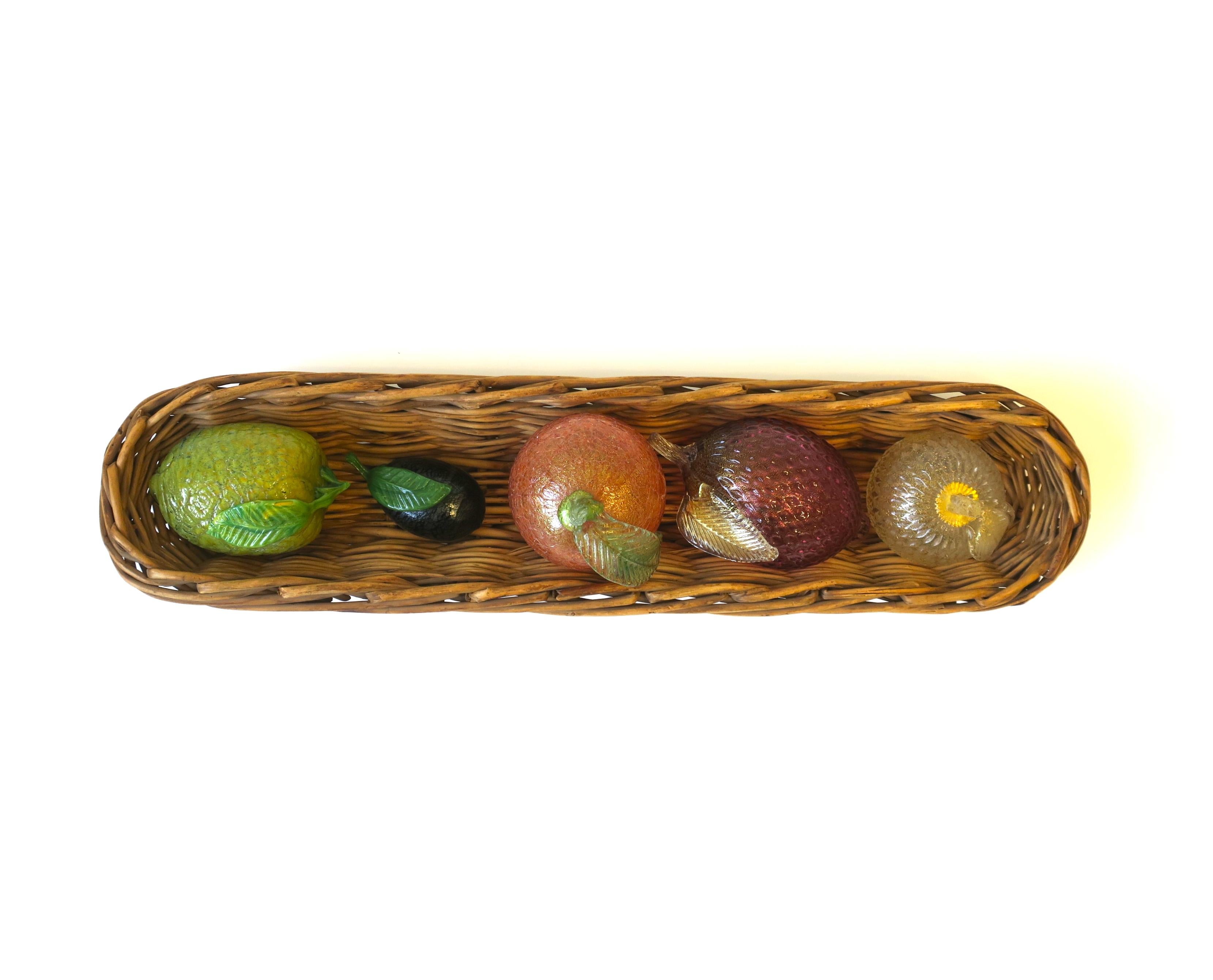 Verre d'art Fruits en verre d'art italien de Murano, milieu du siècle, lot de 5 en vente