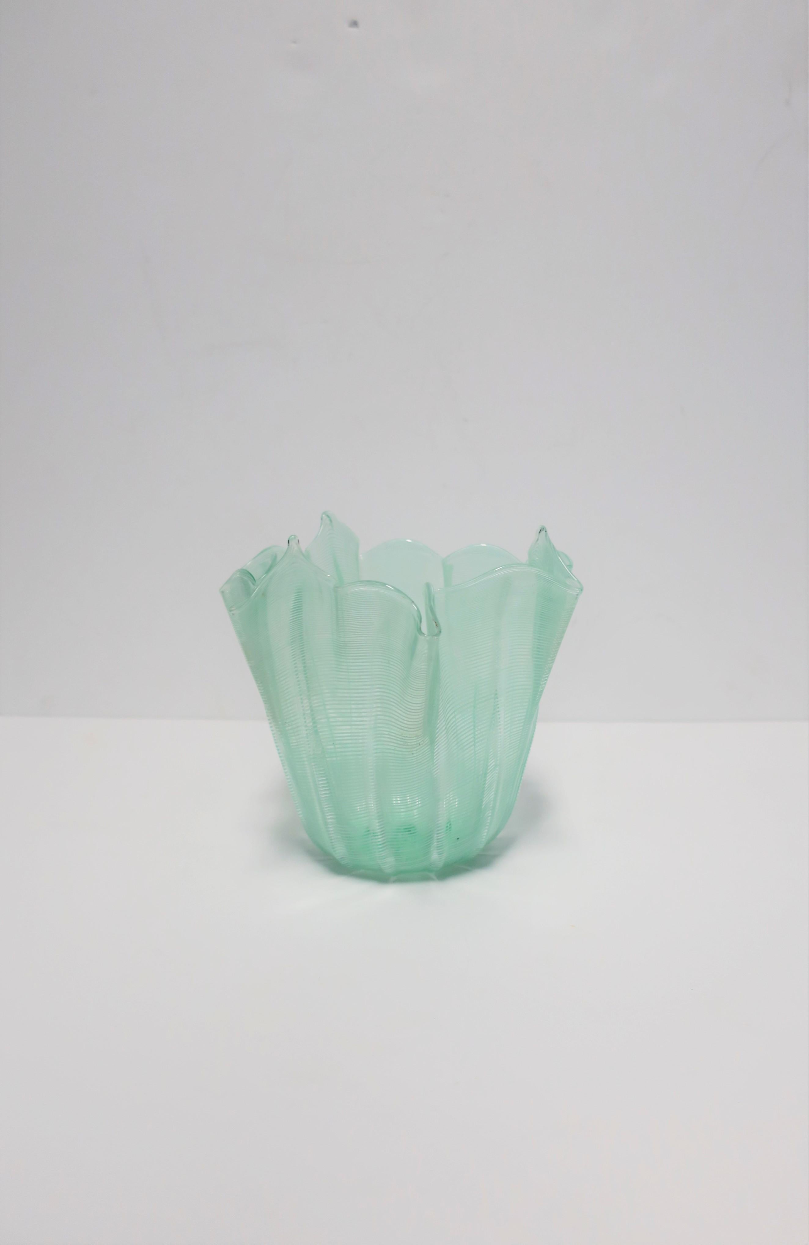 murano handkerchief vase