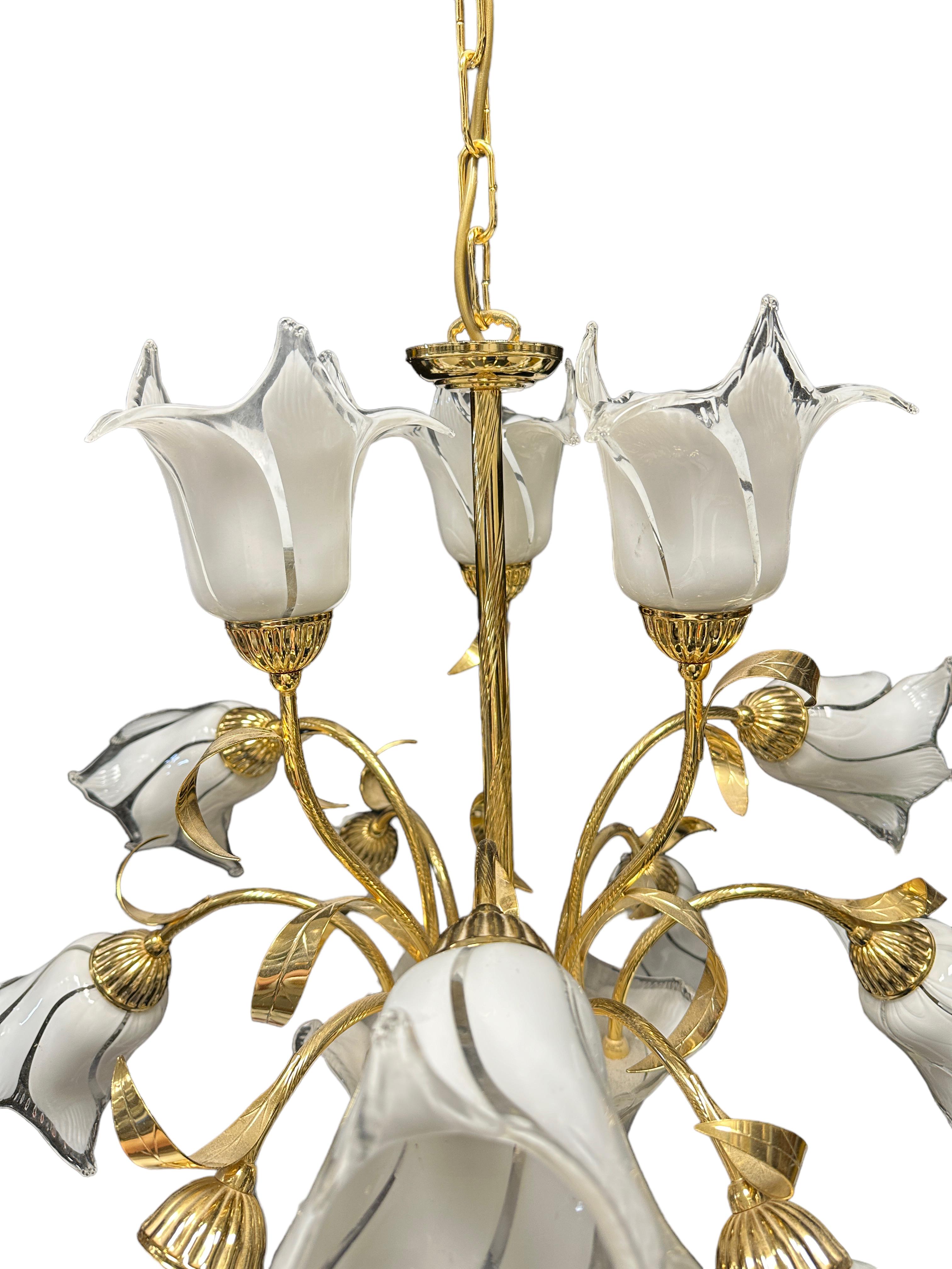Italian Murano Art Glass Nouveau Calla Lily Bouquet Brass Chandelier, Vintage For Sale 4