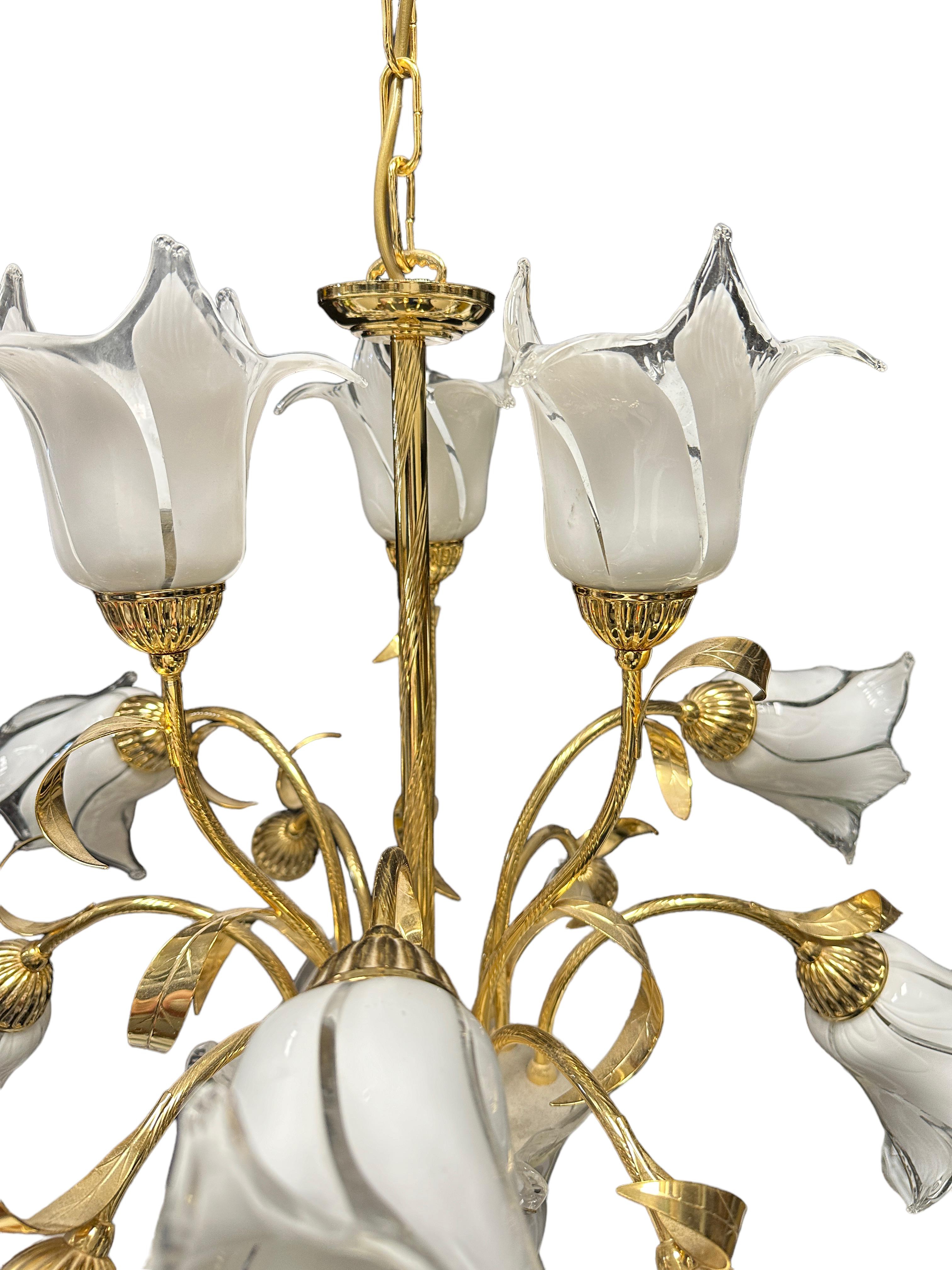 Italian Murano Art Glass Nouveau Calla Lily Bouquet Brass Chandelier, Vintage For Sale 3