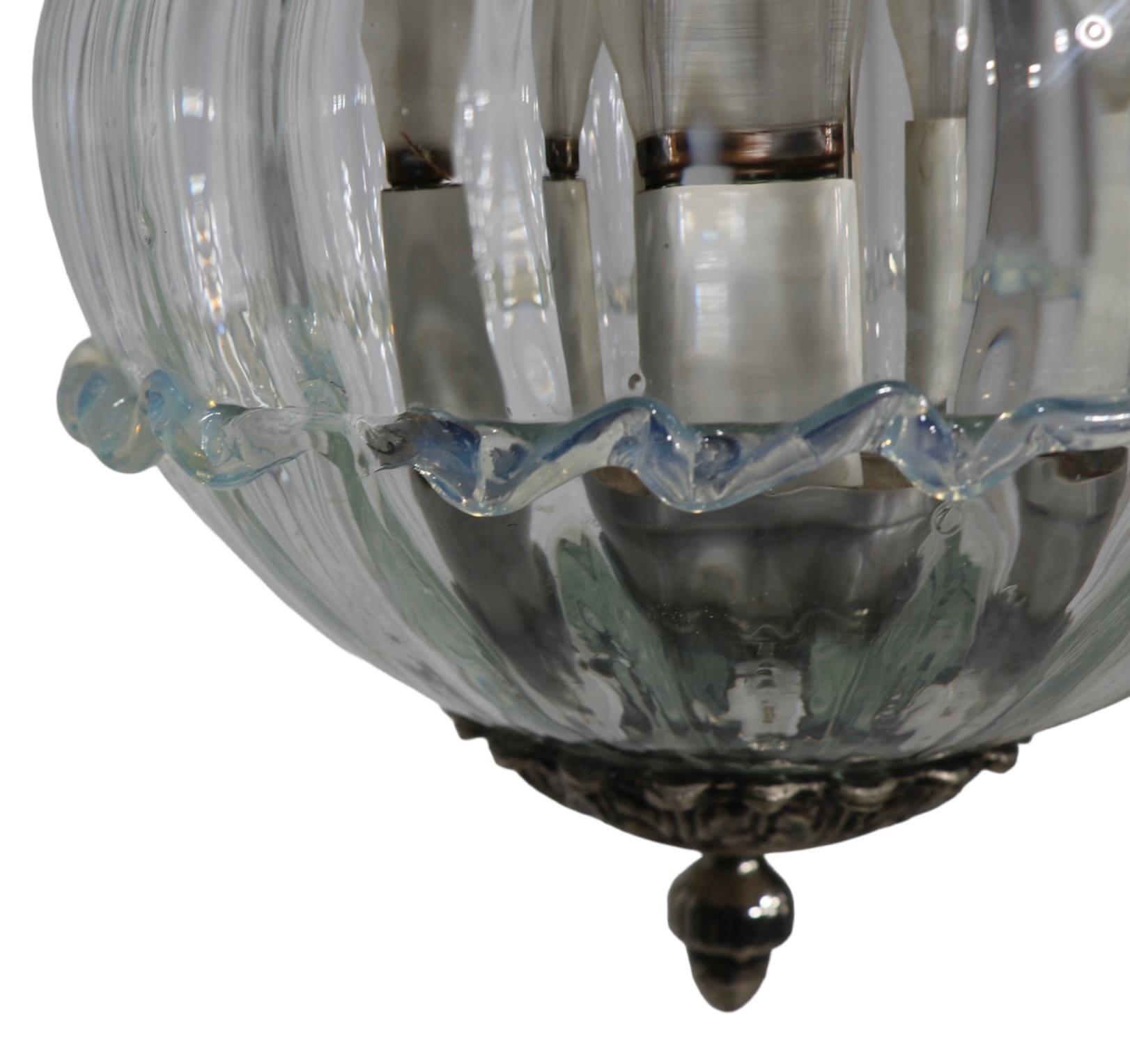 Italian Murano Art Glass Pendant att. to Barovier c 1950/1960’s For Sale 10