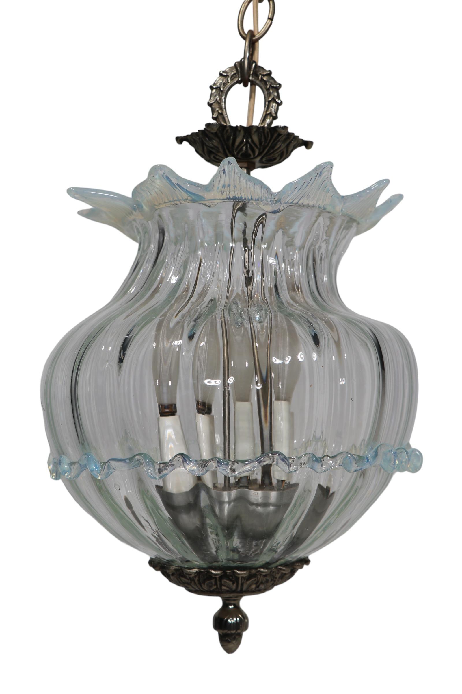 Italian Murano Art Glass Pendant att. to Barovier c 1950/1960’s For Sale 13