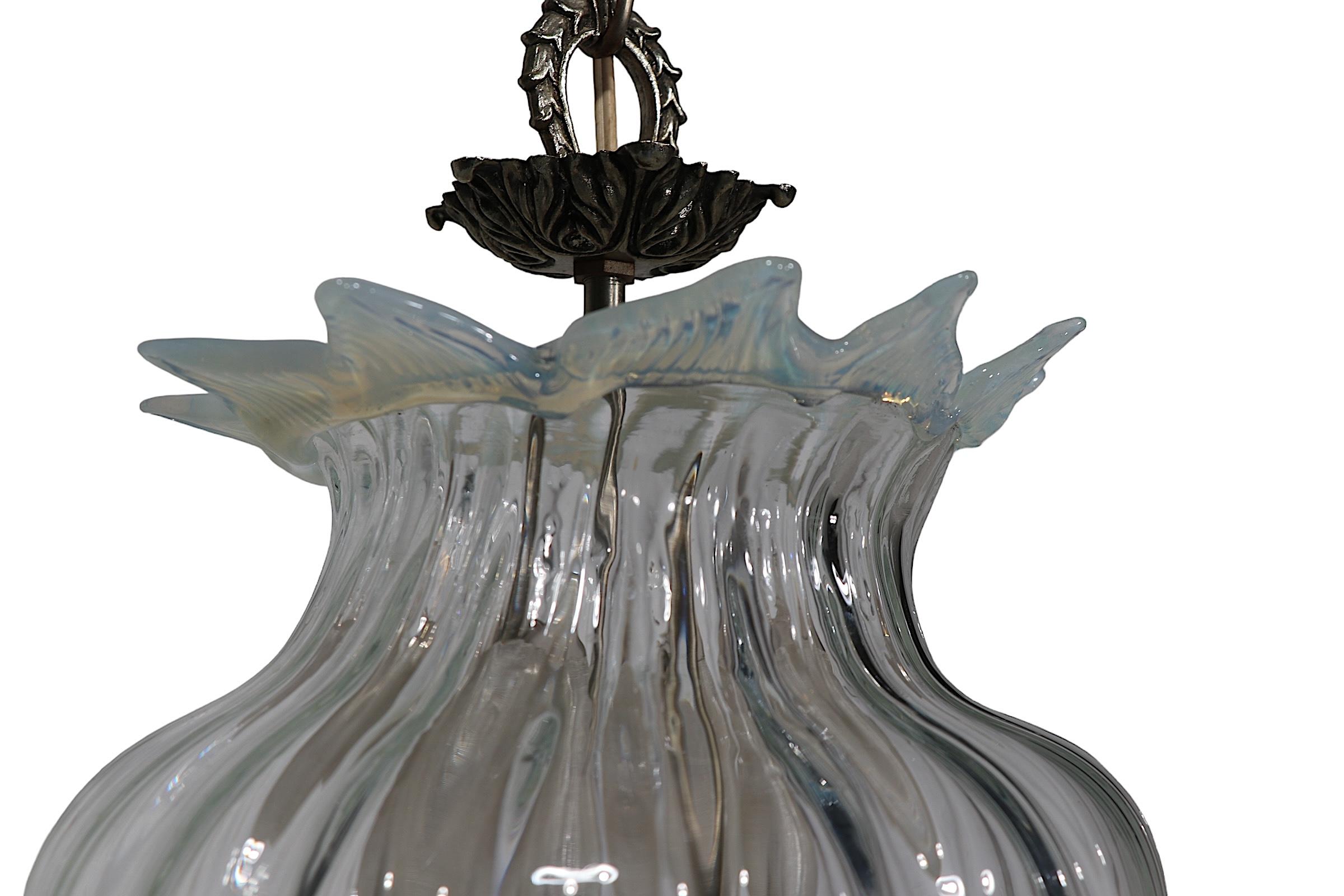 Italian Murano Art Glass Pendant att. to Barovier c 1950/1960’s For Sale 2