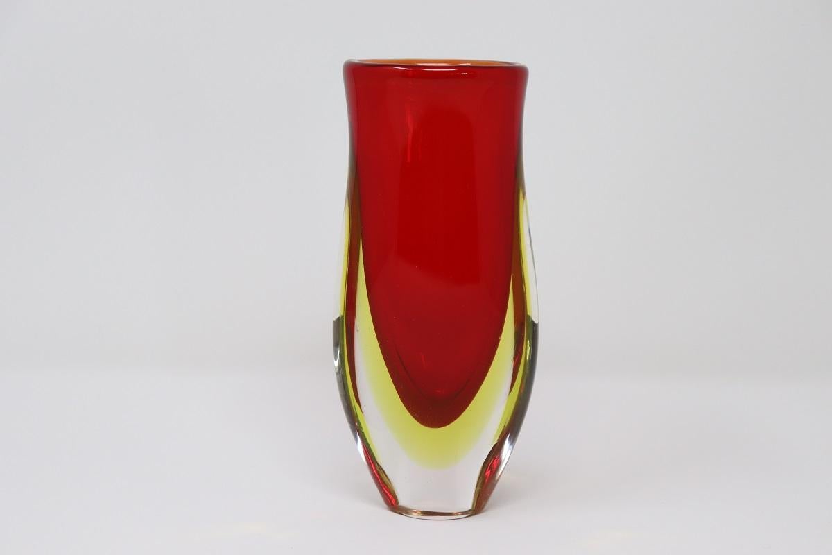 Italian Murano Art Glass Ruby Red Small Vase by Flavio Poli for Seguso, 1960s In Excellent Condition For Sale In Casale Monferrato, IT