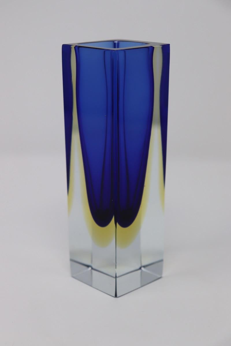 Fine XX secolo Piccolo vaso blu in vetro artistico di Murano, Flavio Poli per Seguso, anni '70 in vendita