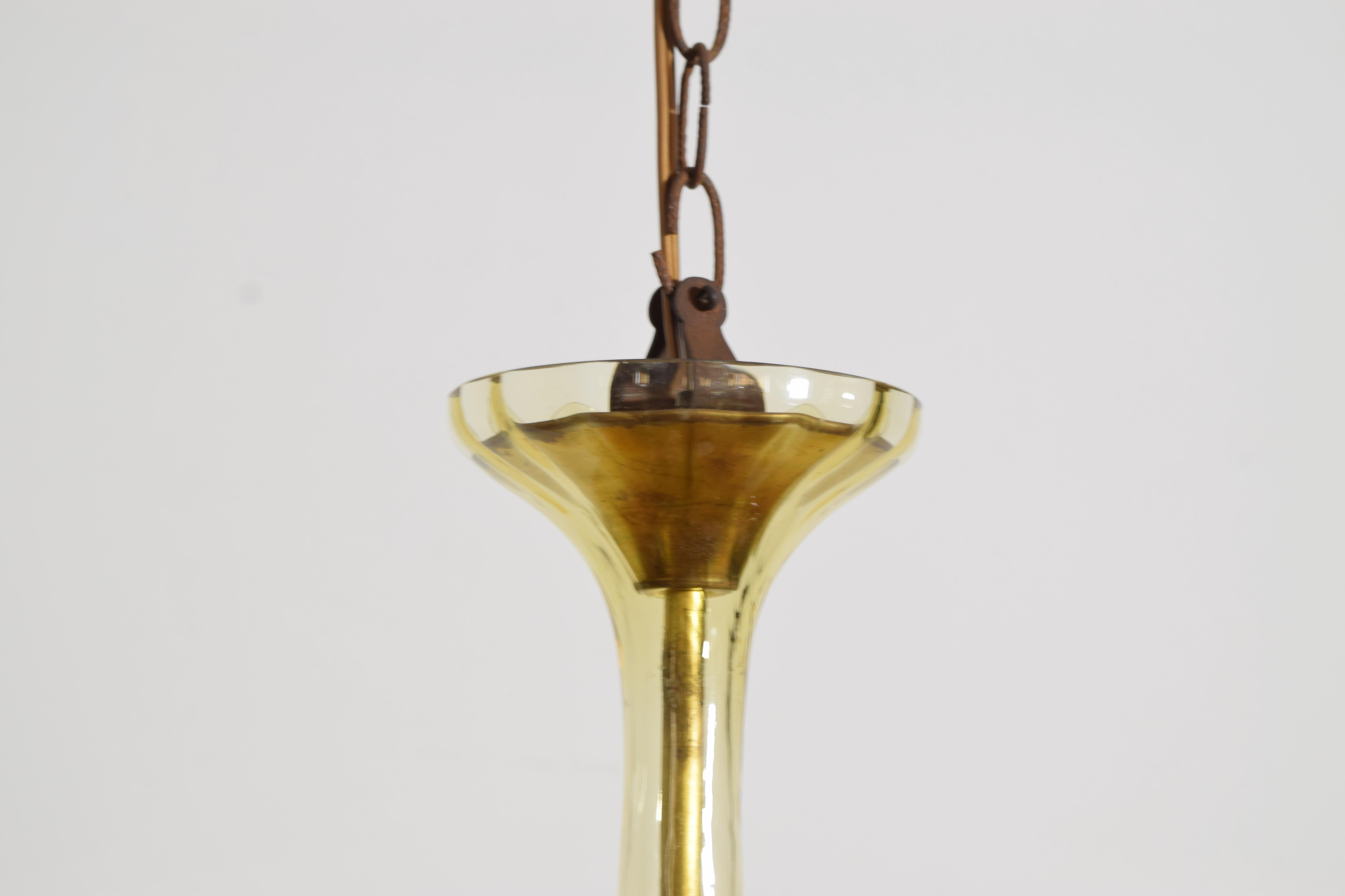 Lámpara de araña italiana, de Murano, de 3 luces, de vidrio soplado color ámbar, mediados del siglo XX en venta 1