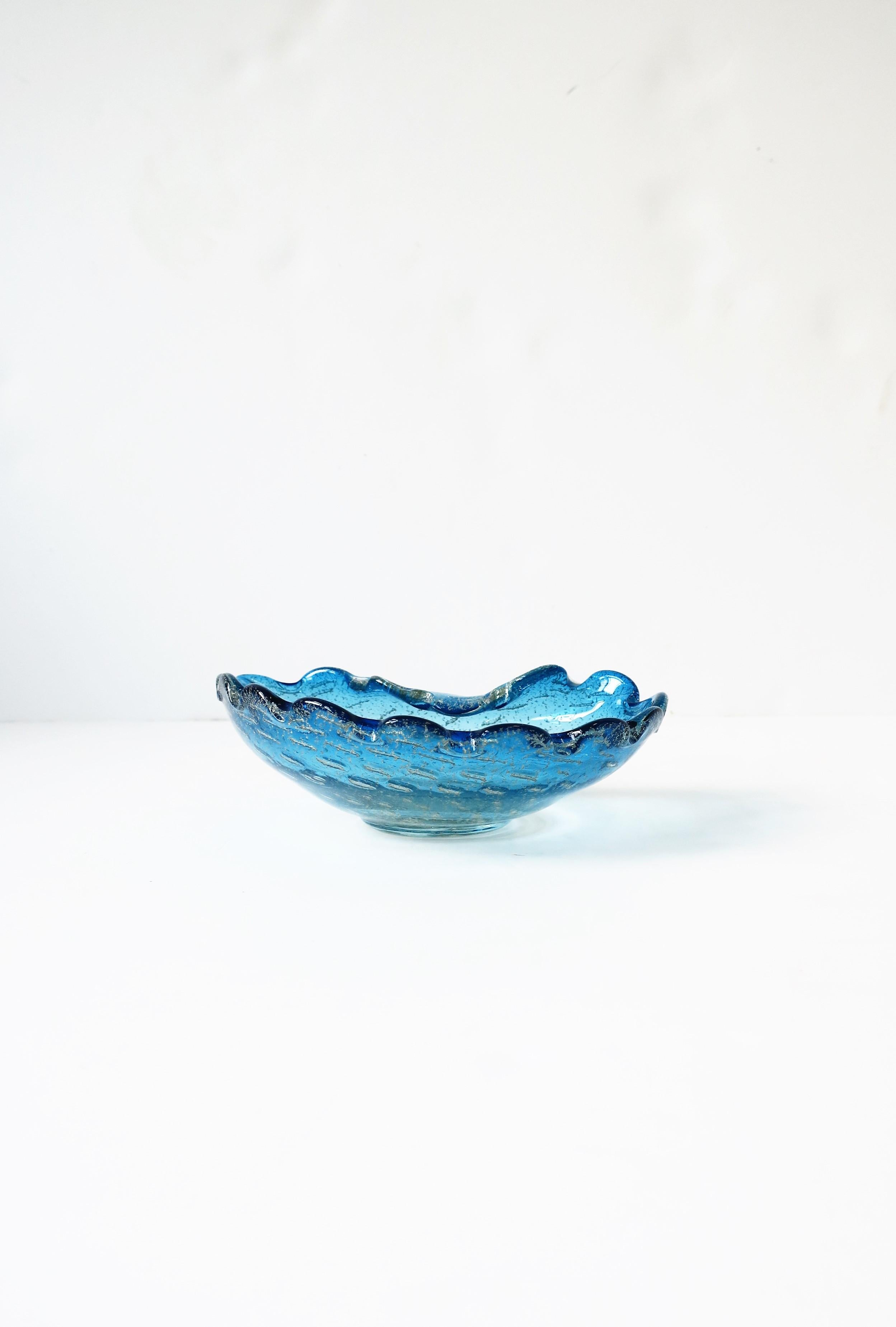 Italian Murano Blue and Silver Art Glass Bowl with Scallop Edge For Sale 5