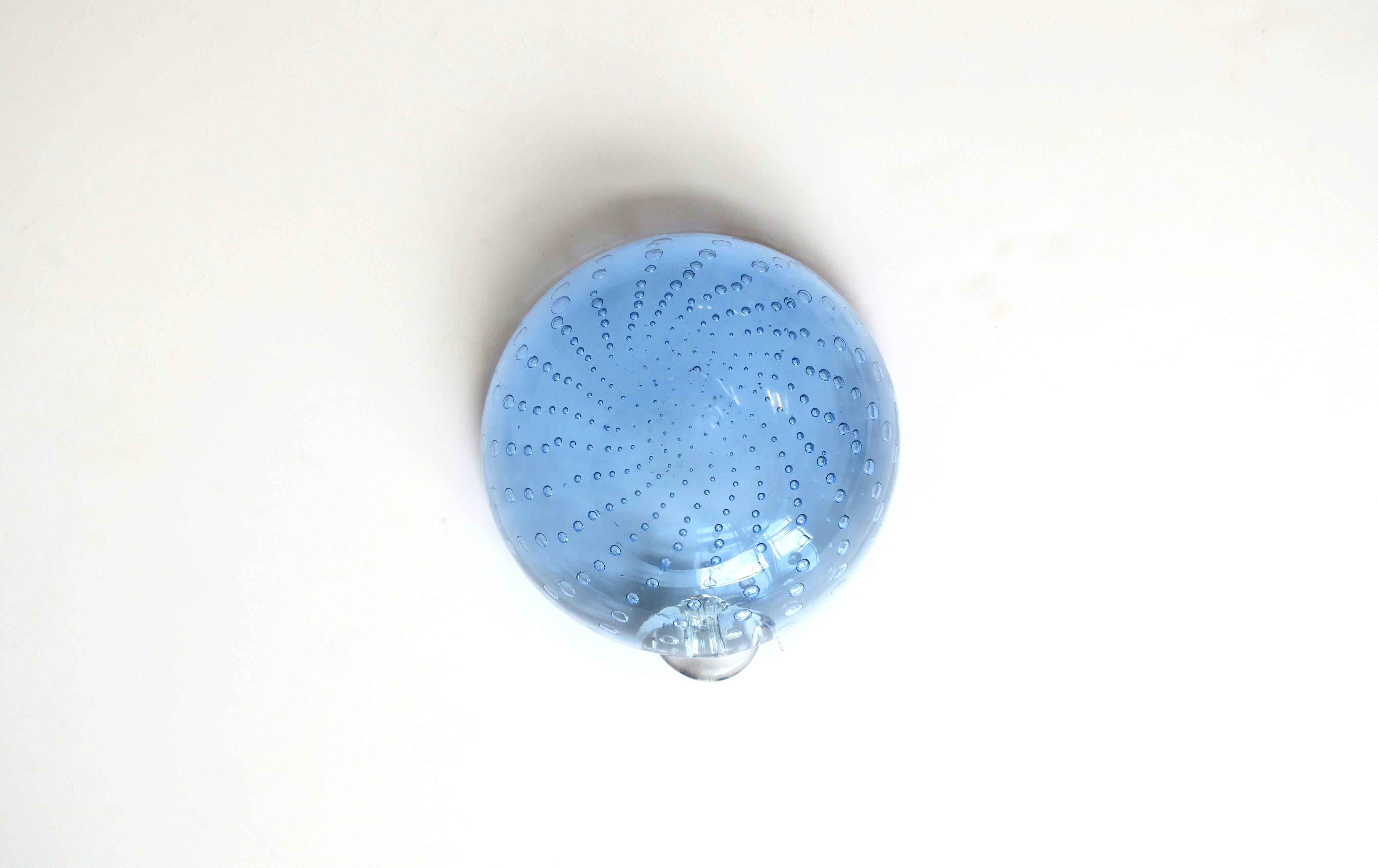 Bol ou cendrier en verre d'art bleu de Murano (Italie) en vente 9
