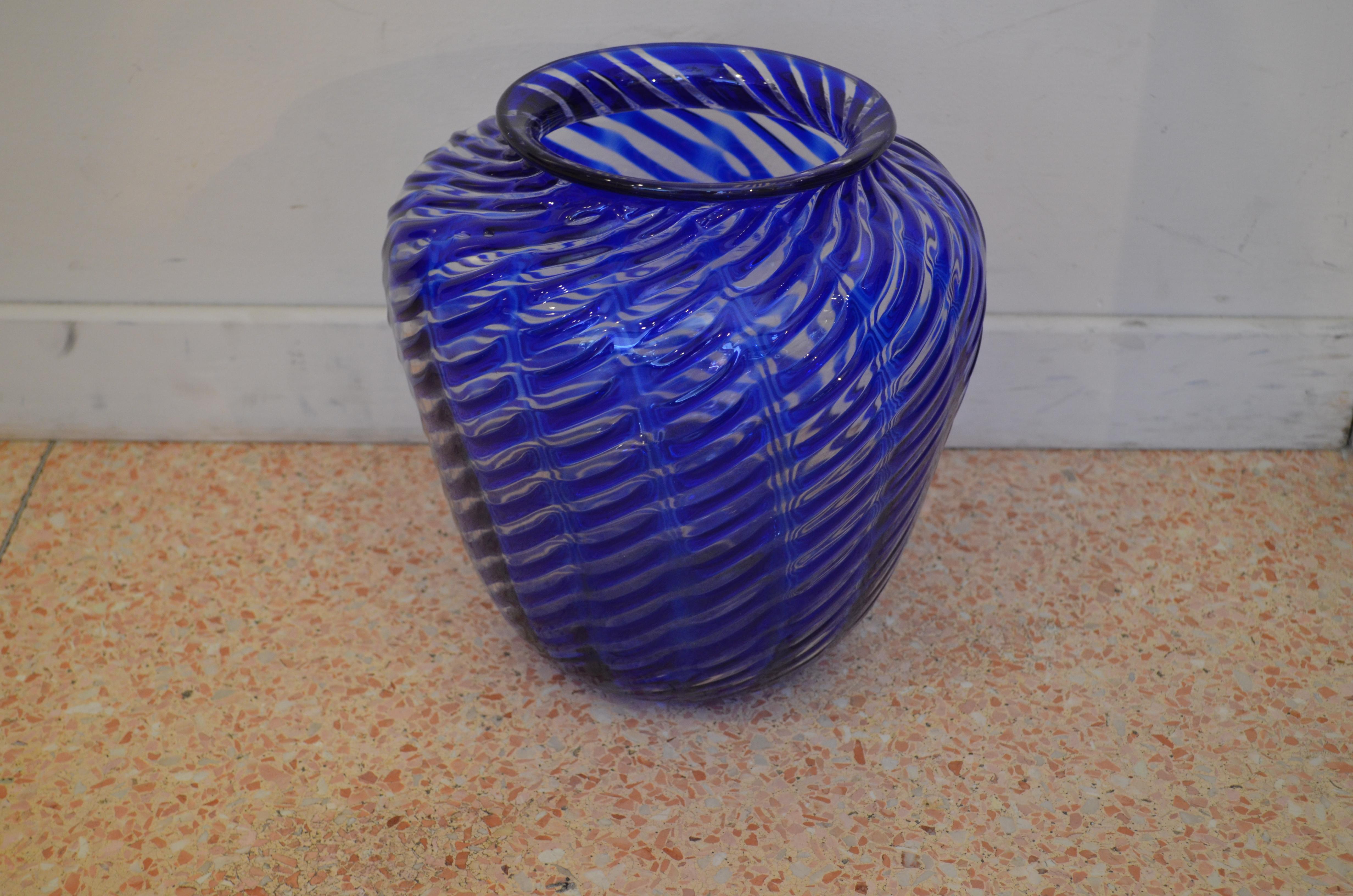 Mid-Century Modern Italian Murano Blue Blown Glass Vase, 1930s