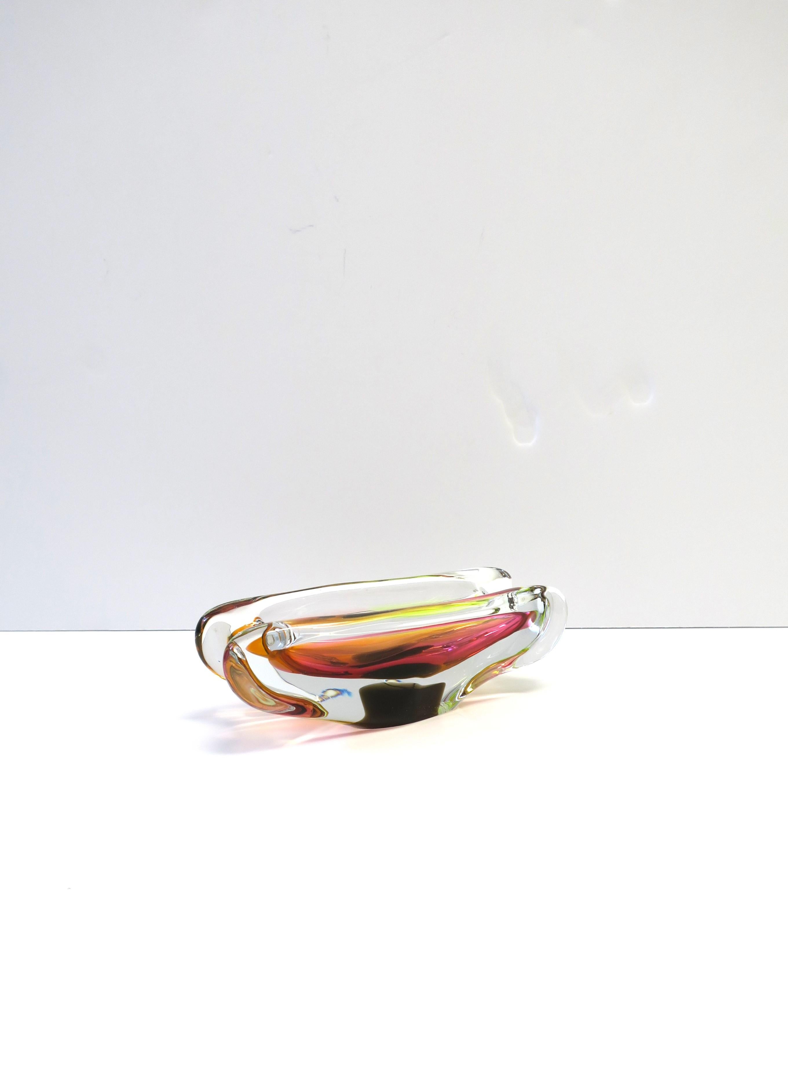 Italian Murano Bright Pink Art Glass Bowl or Ashtray In Good Condition In New York, NY