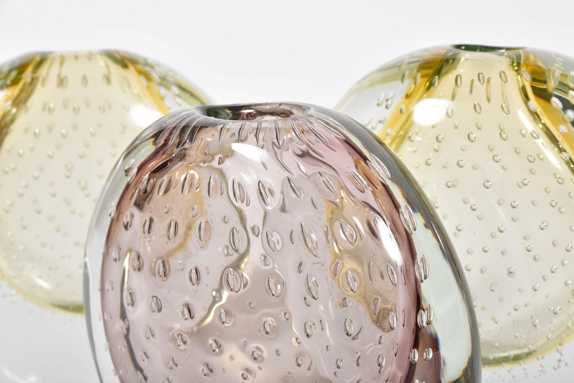 Italian Murano Bubble Vases in Lemon or Lilac In New Condition In London, GB