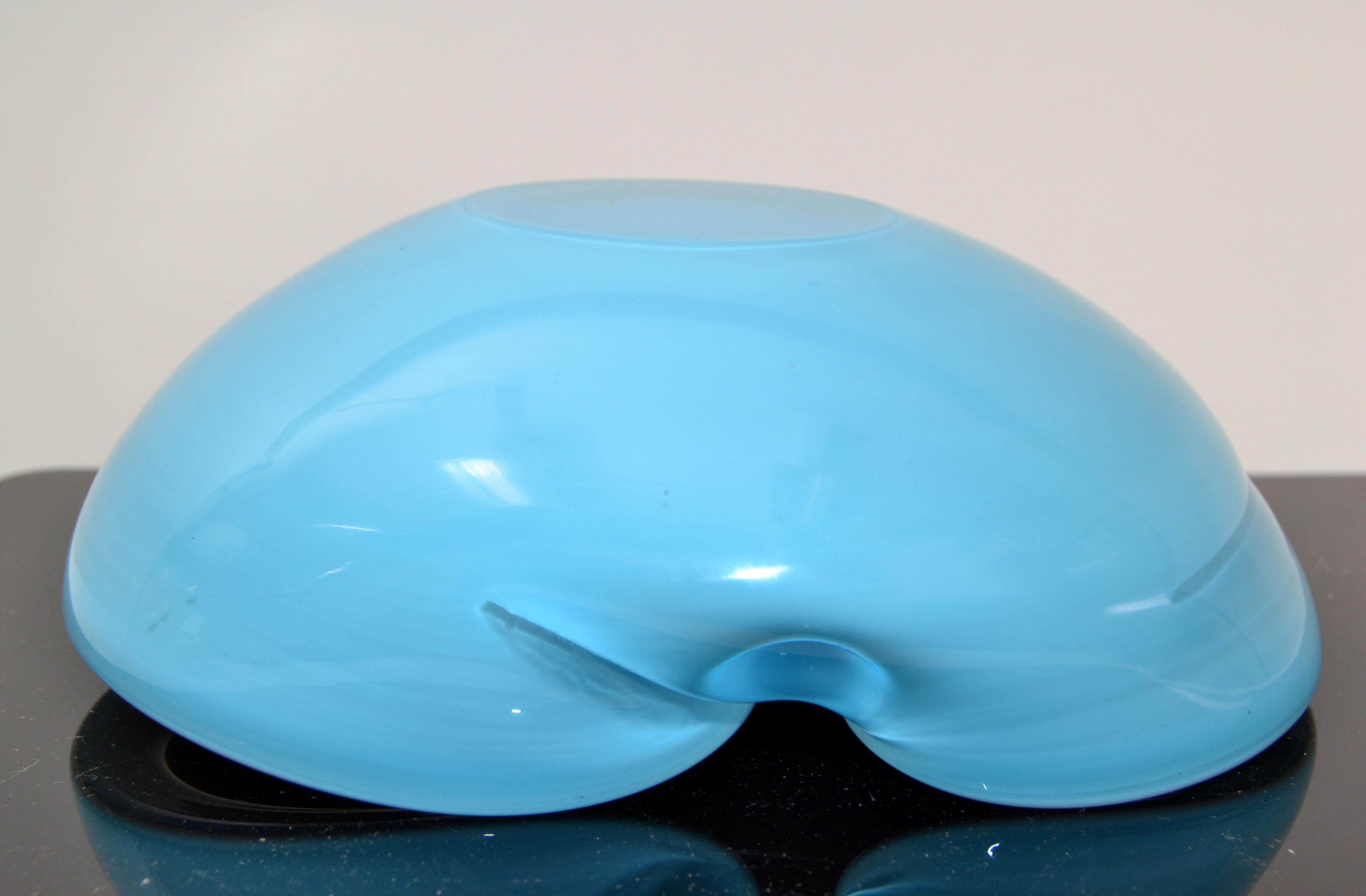 Italian Murano Clear Turquoise Blue & Light Peach Blown Art Glass Bowl, 1960 For Sale 3