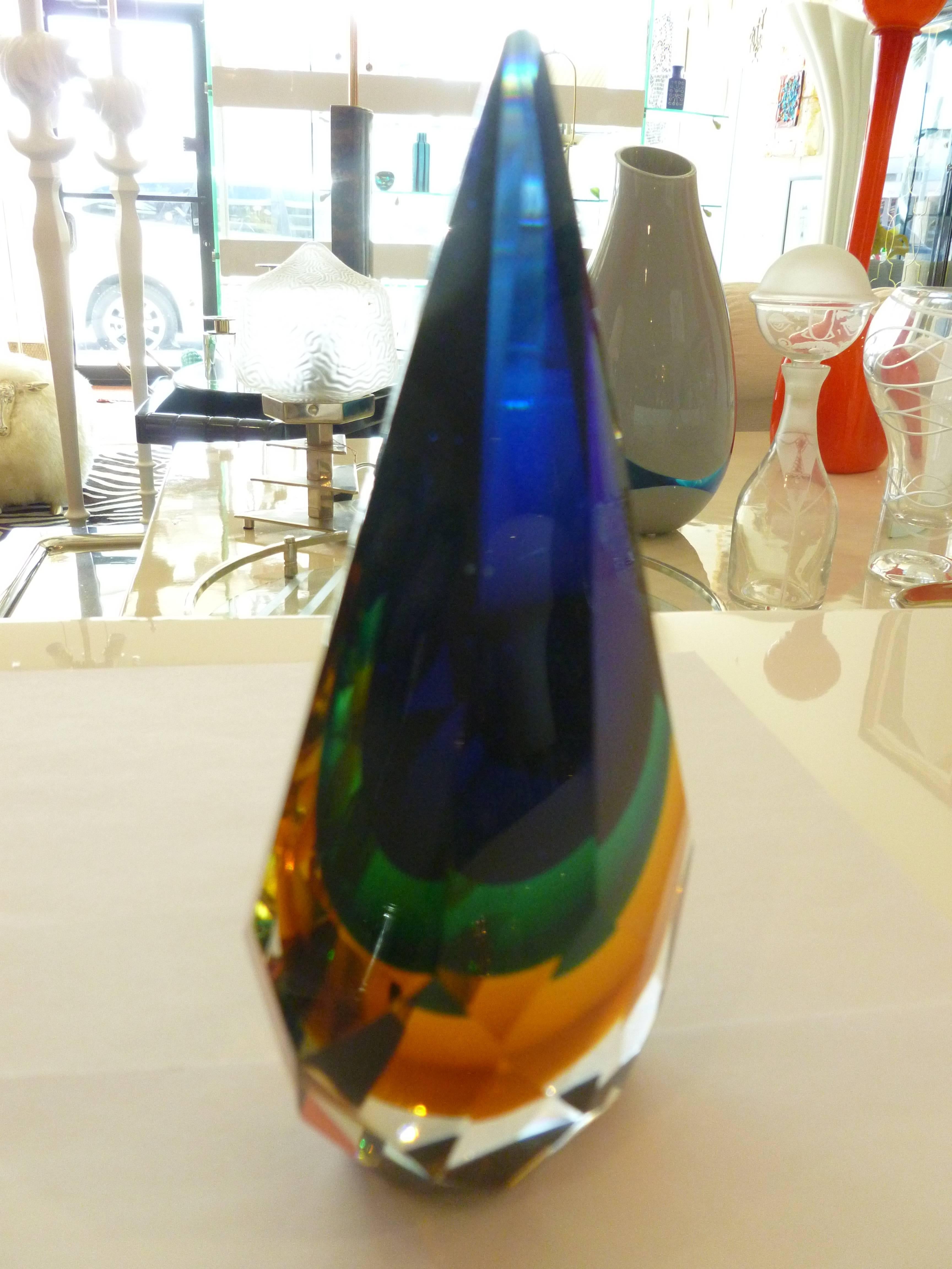 Italian Murano Diamond Faceted Sommerso Glass Large Paperweight/ Sculpture In Excellent Condition In North Miami, FL