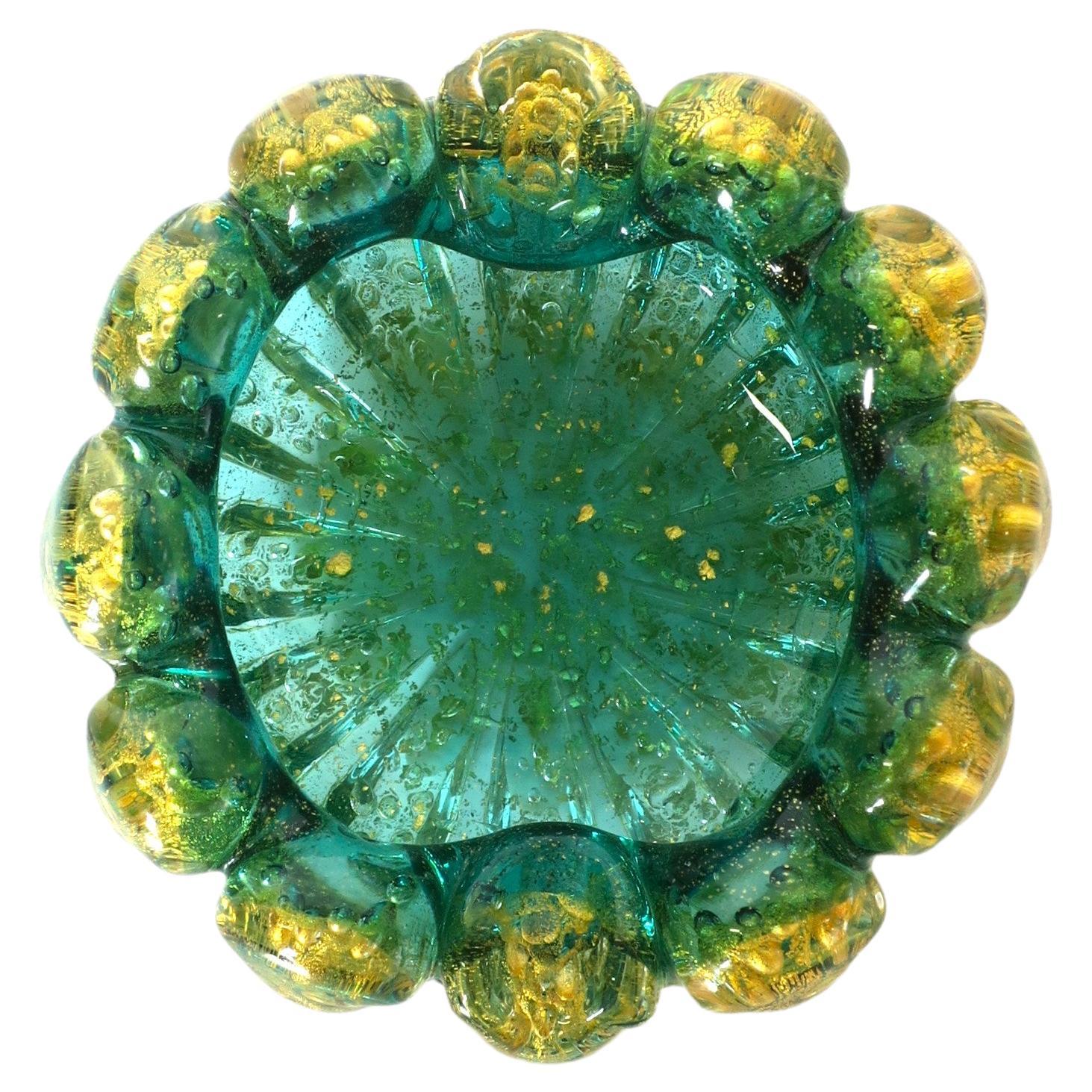 Coupe ou cendrier en verre d'art italien de Murano, vert et or, Seguso
