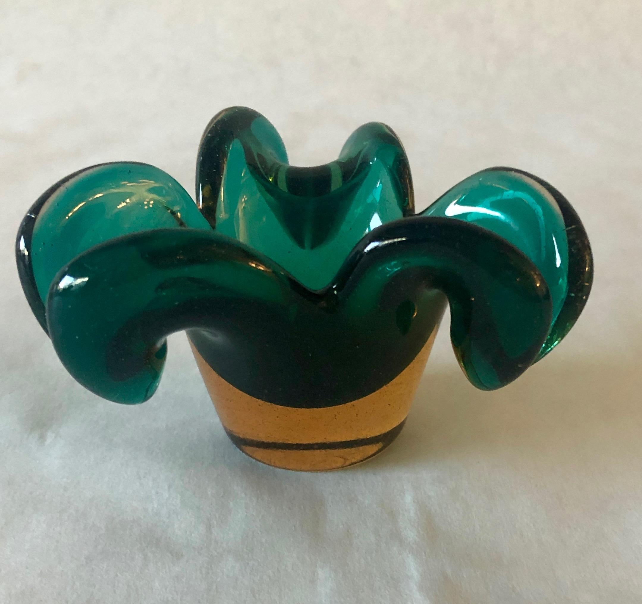 Italian Murano Emerald Green Blown Glass in Floral Shape Vase / Catch-All 3