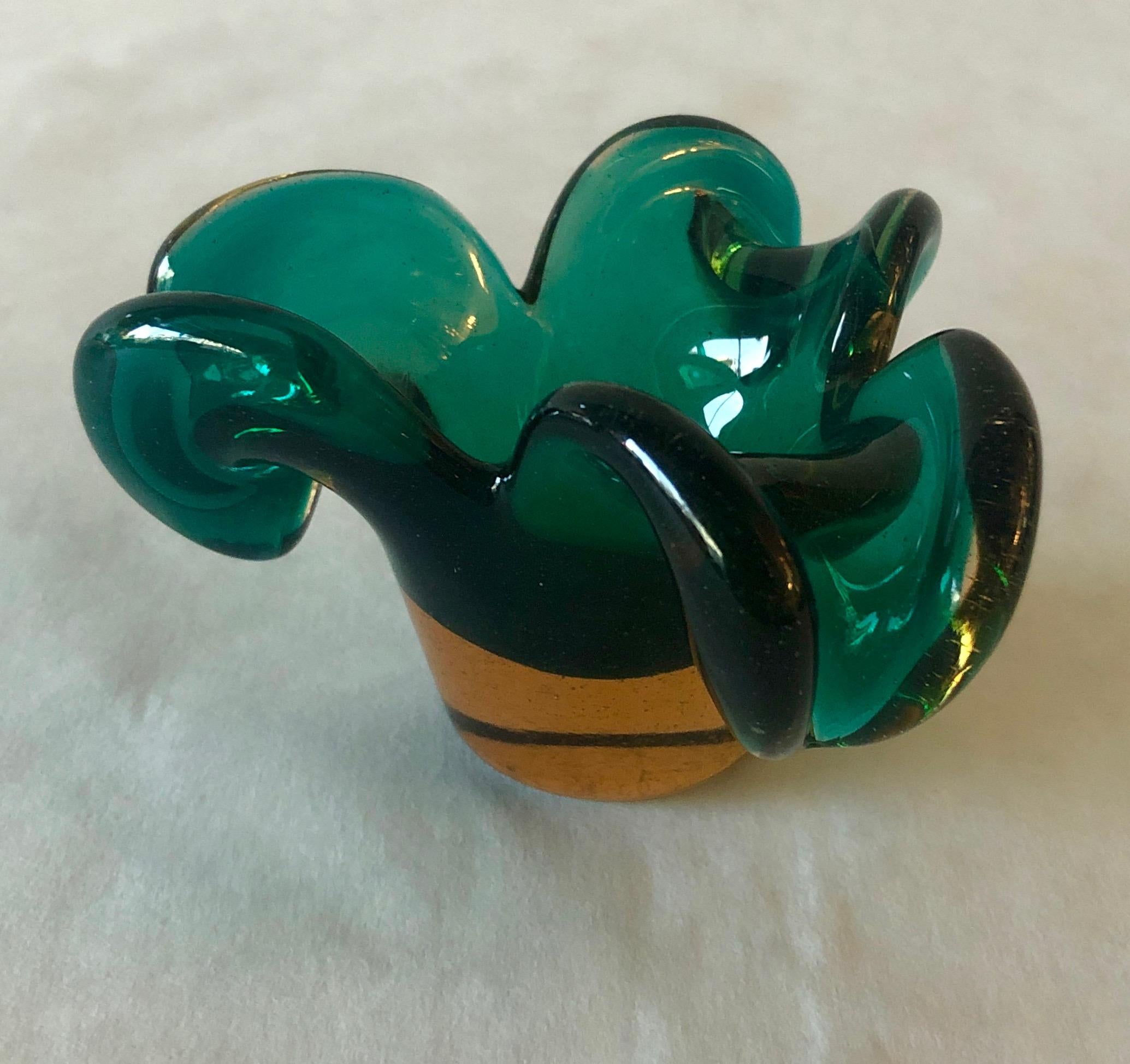 Italian Murano Emerald Green Blown Glass in Floral Shape Vase / Catch-All 4
