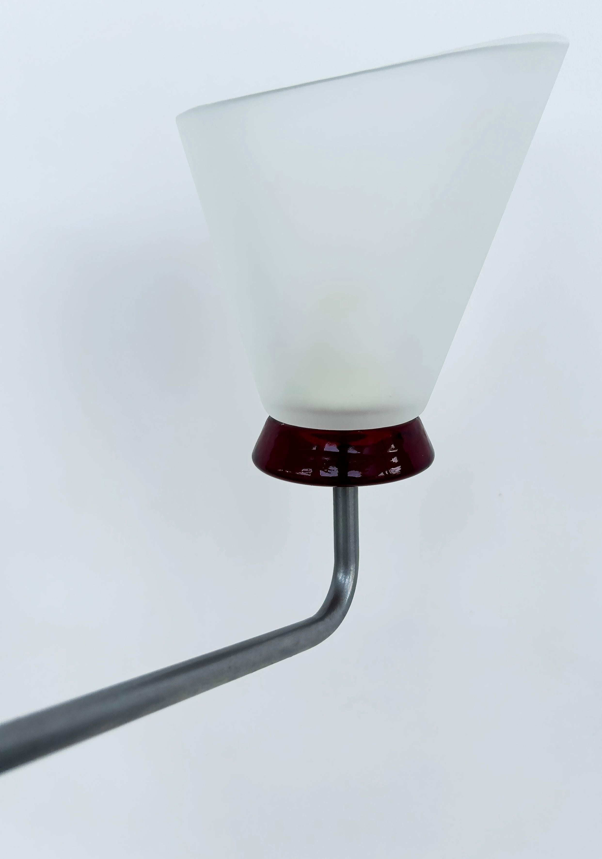 Lampadario a 6 bracci in vetro di Murano, paralumi a cono obliqui in vendita 4