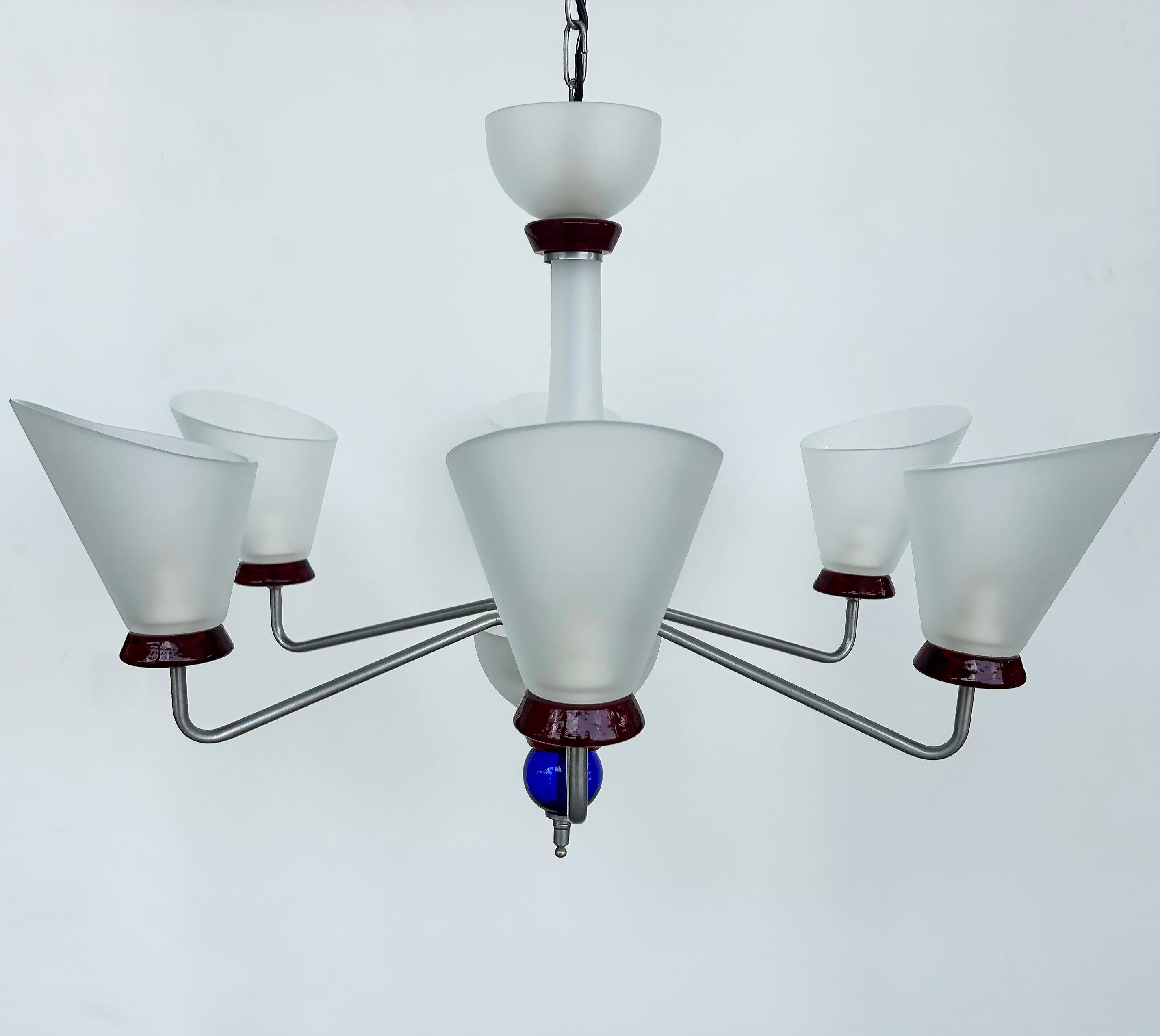Moderno Lampadario a 6 bracci in vetro di Murano, paralumi a cono obliqui in vendita