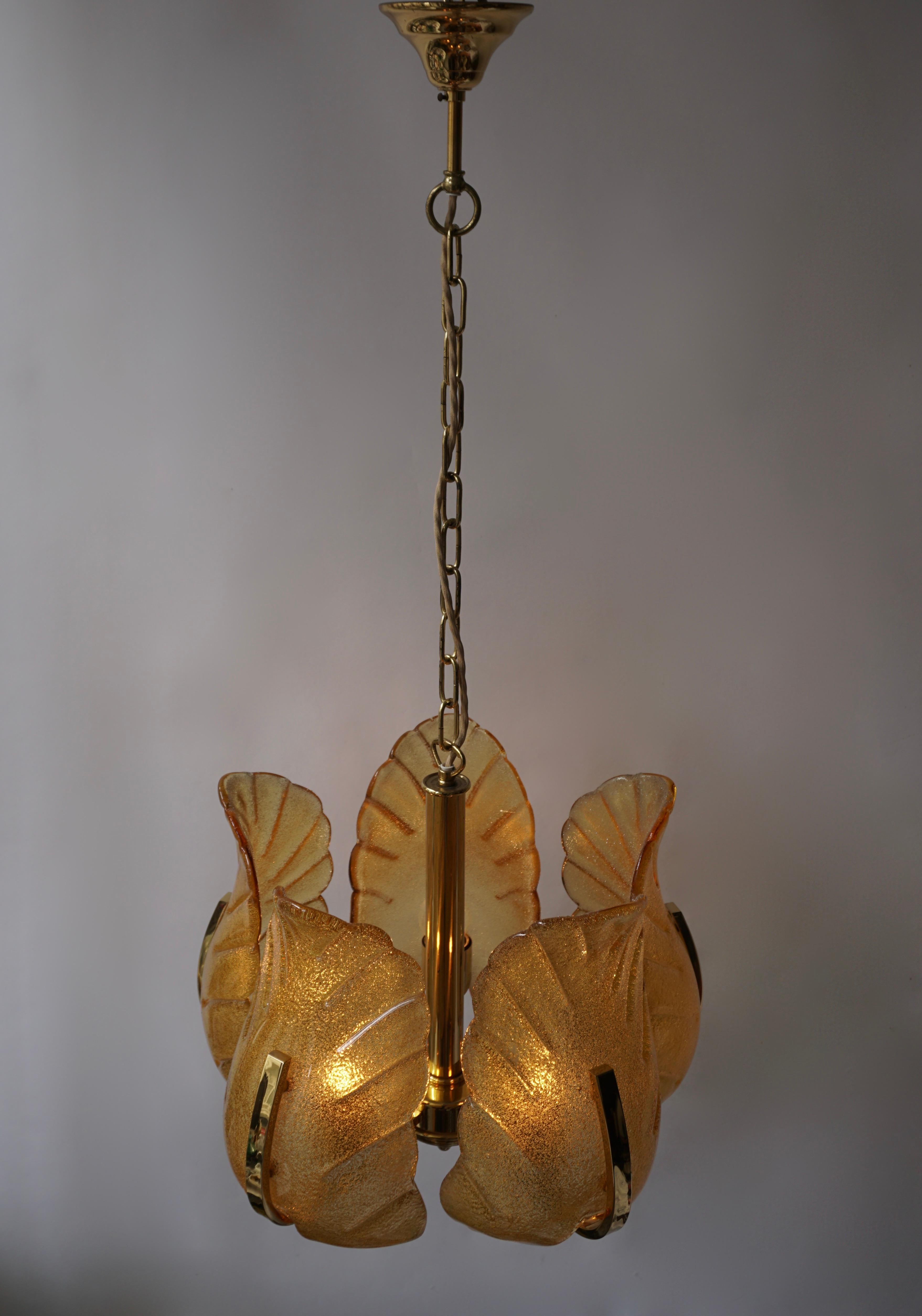 Italian Murano Glass and Brass Chandelier For Sale 7