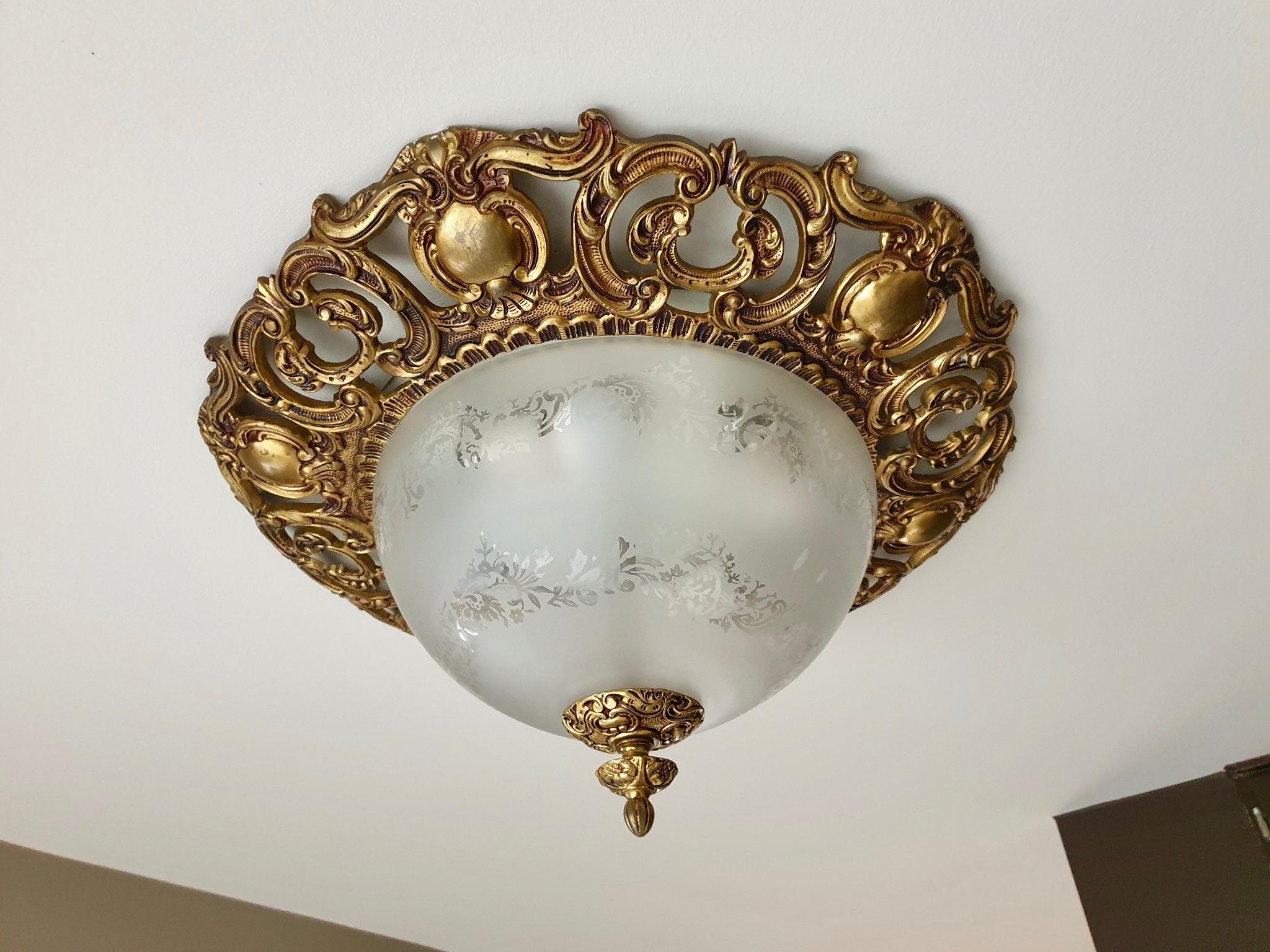 Italian Murano Glass and Brass Flush Mount, Wall Light In Good Condition For Sale In Antwerp, BE