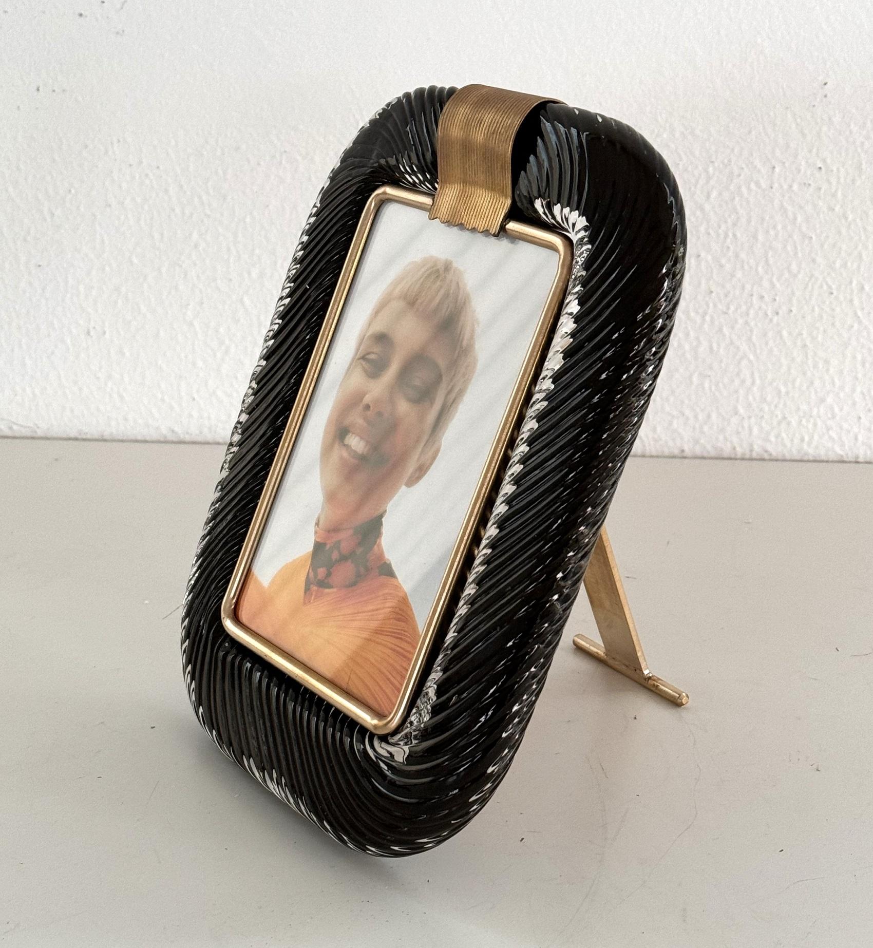 Marco Twist de Cristal de Murano Italiano y Latón en Negro Hecho a mano en venta