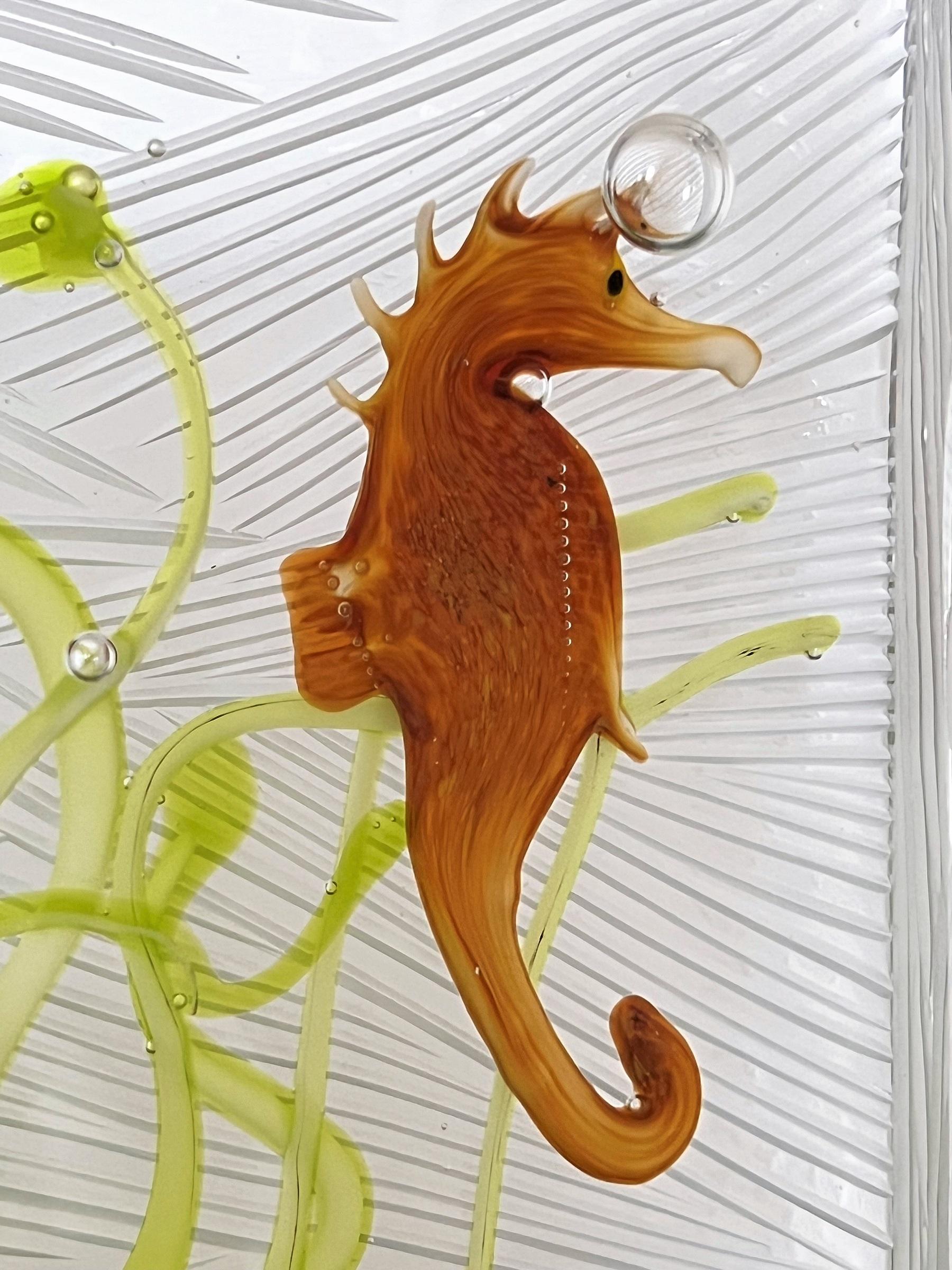 Verre de Murano Aquarium italien en verre de Murano avec animaux de la mer, signé en vente