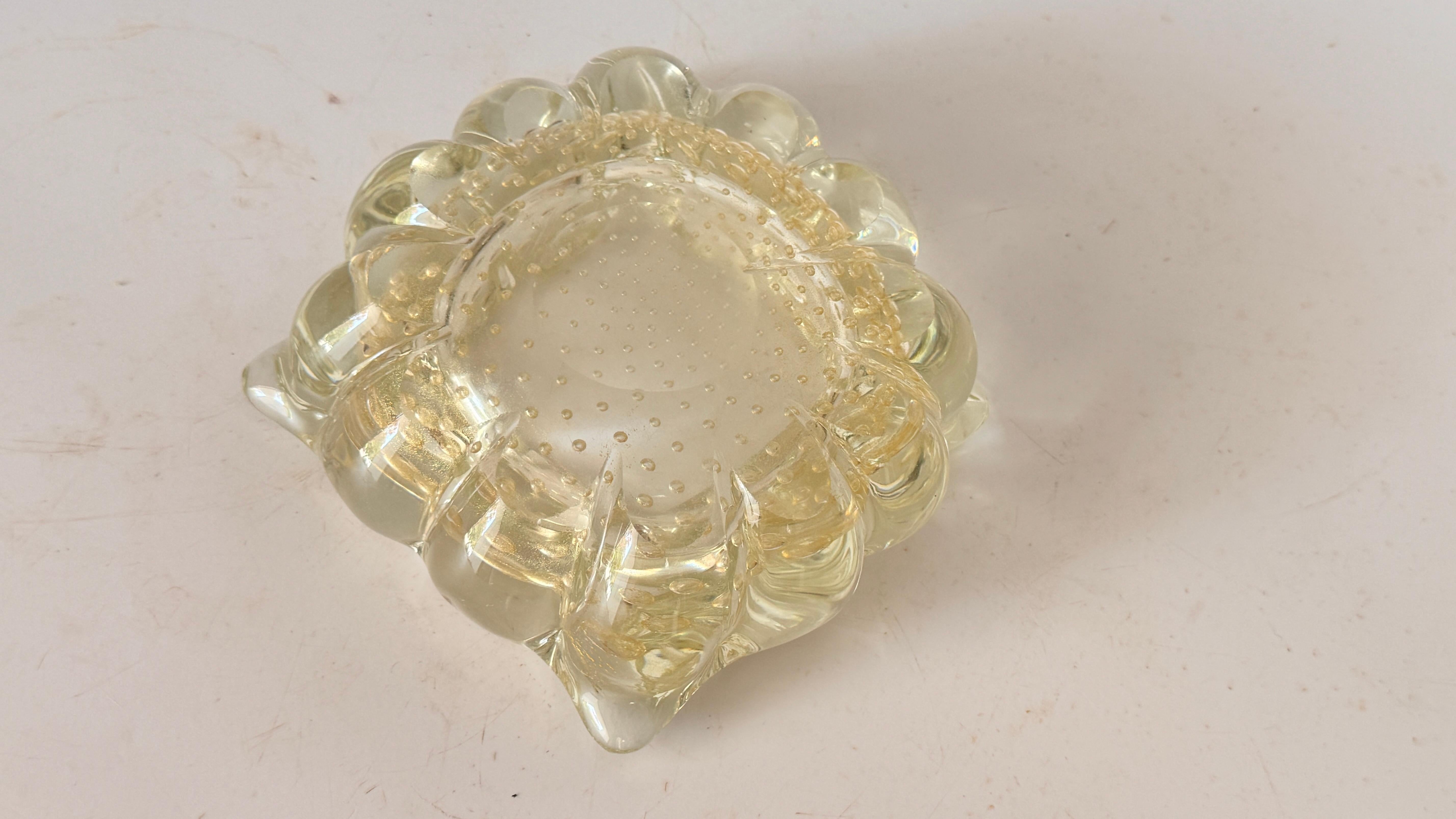 Italian Murano Glass Ashtray – 1960s – Anise Yellow, Hand-Blown with Air Bubbles For Sale 5