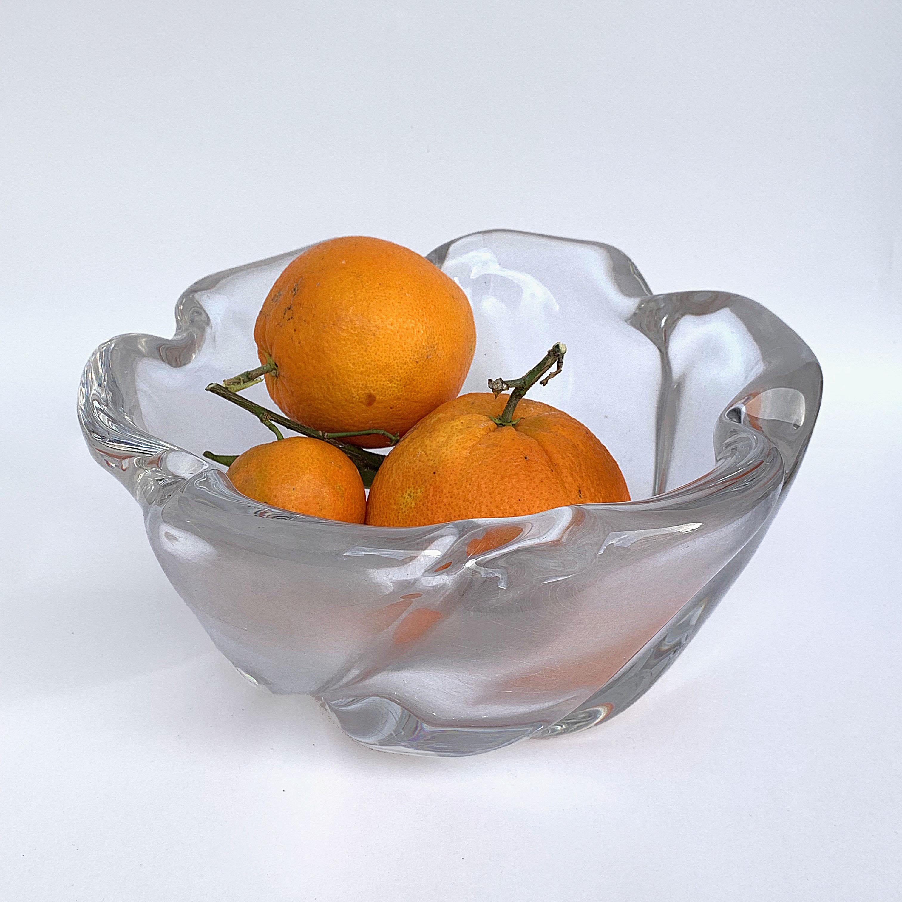 Mid-Century Modern Italian Murano Glass Bowl Centerpiece, Italy, 1950s For Sale