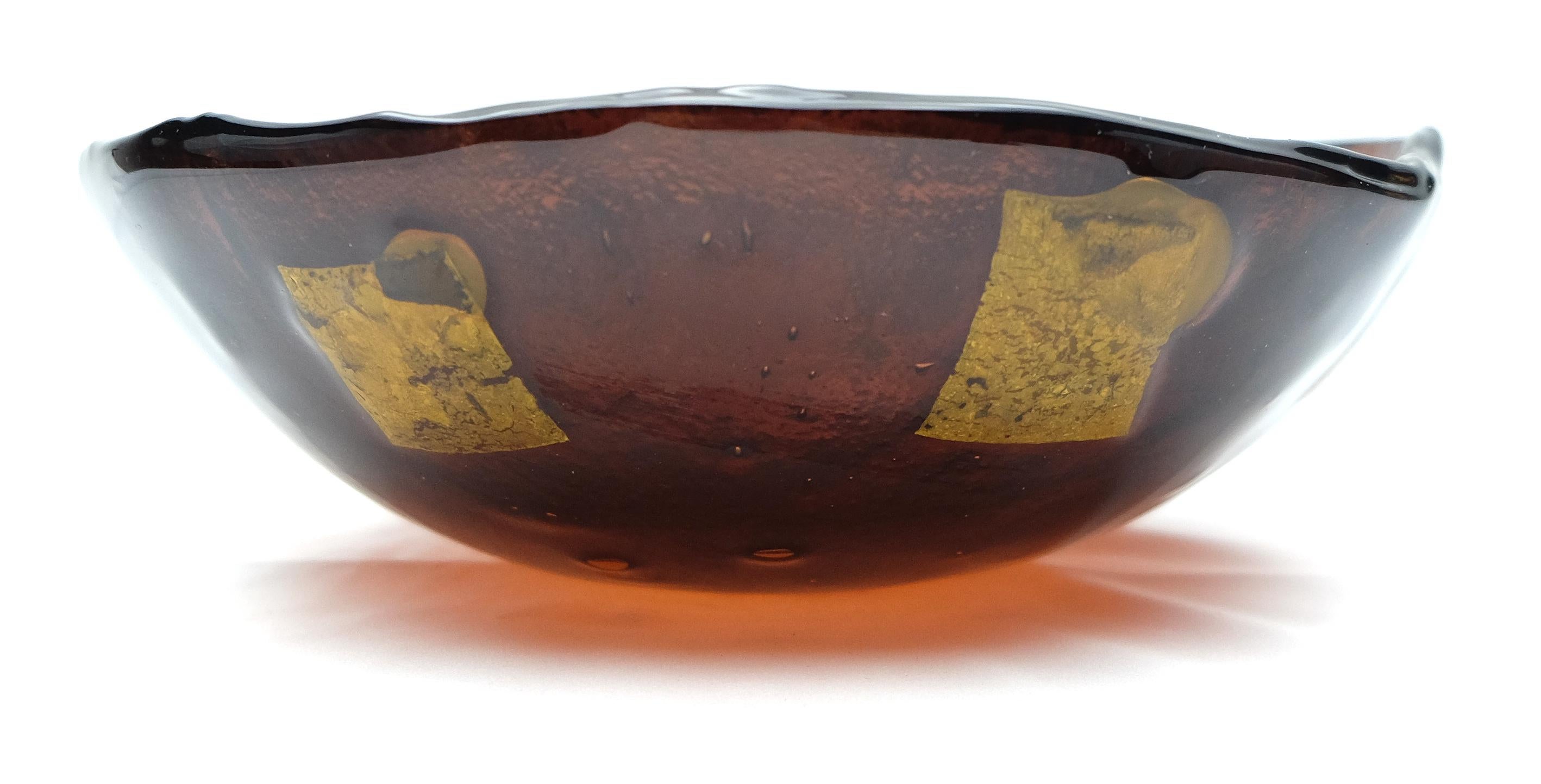 Contemporary Italian Murano Glass Bowl with Gold Leaf Accents