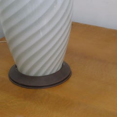 Lampe de table italienne en verre Murano et laiton par Tommaso Barbi, 1970