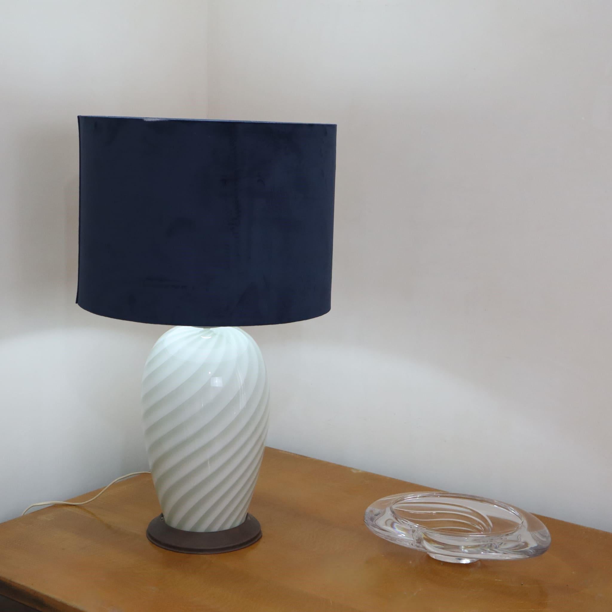 Late 20th Century Italian murano glass brass table lamp by Tommaso Barbi, 1970s For Sale